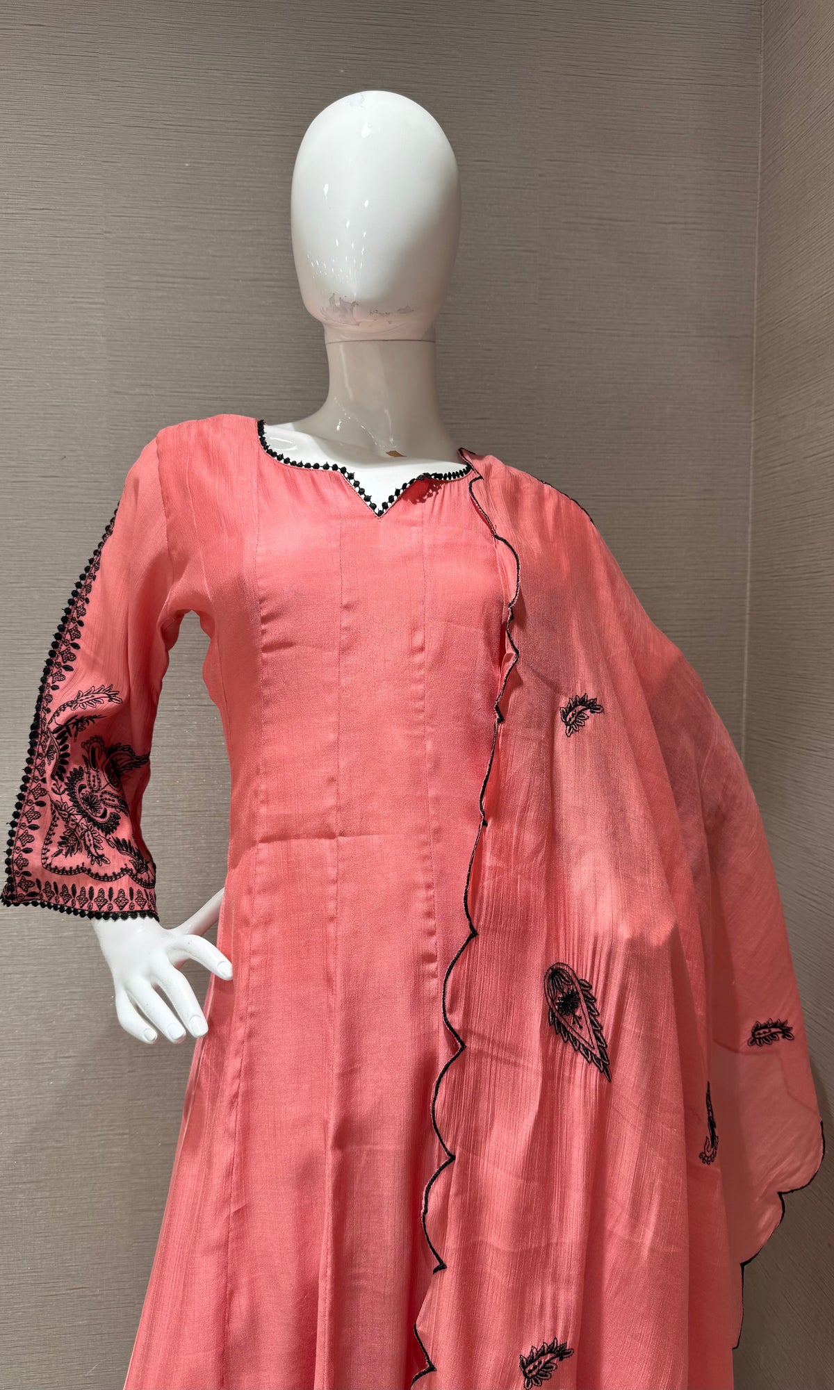 Onion pink chanderi silk kurta set with dupatta