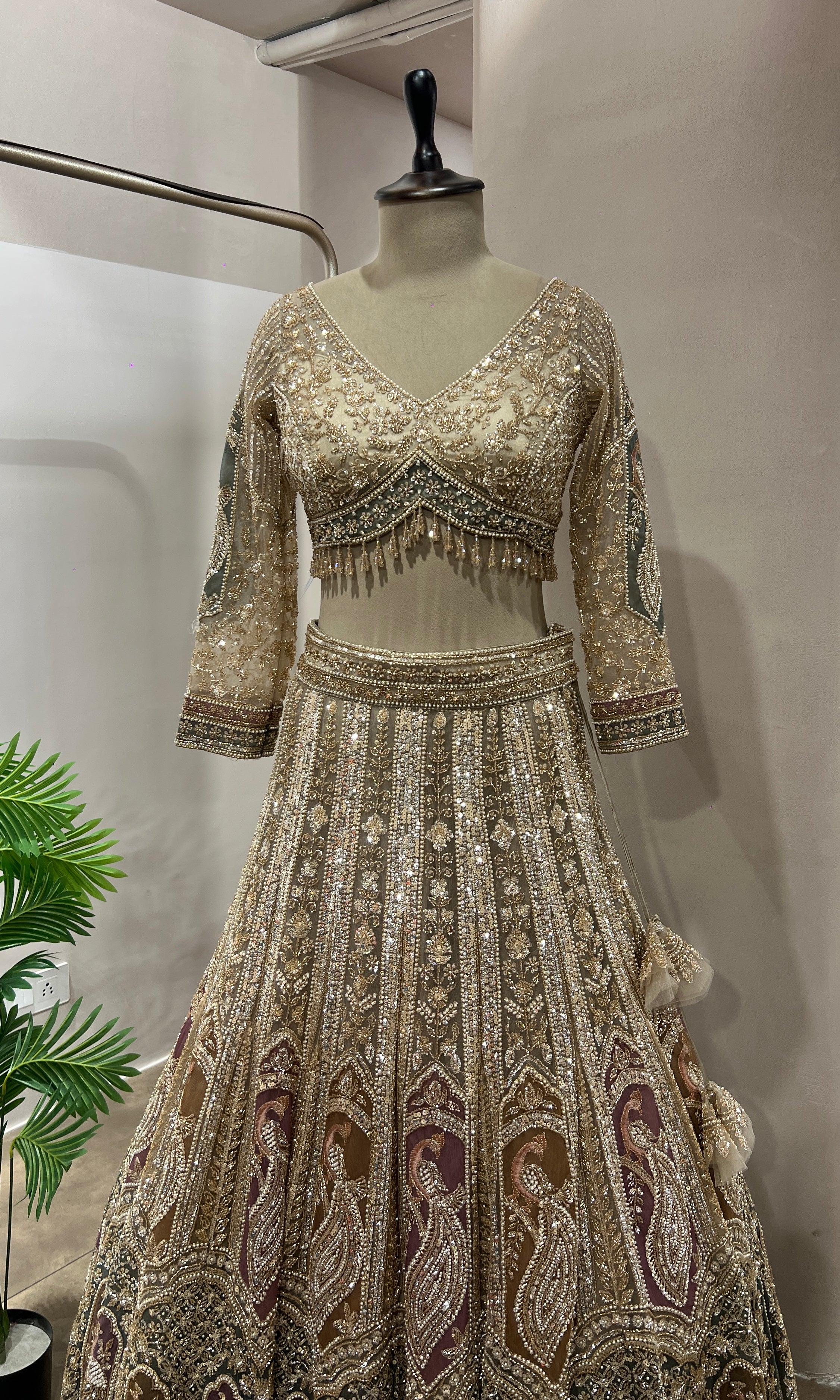 GOLD HEAVY INTRICATE EMROIDERED LEHENGA