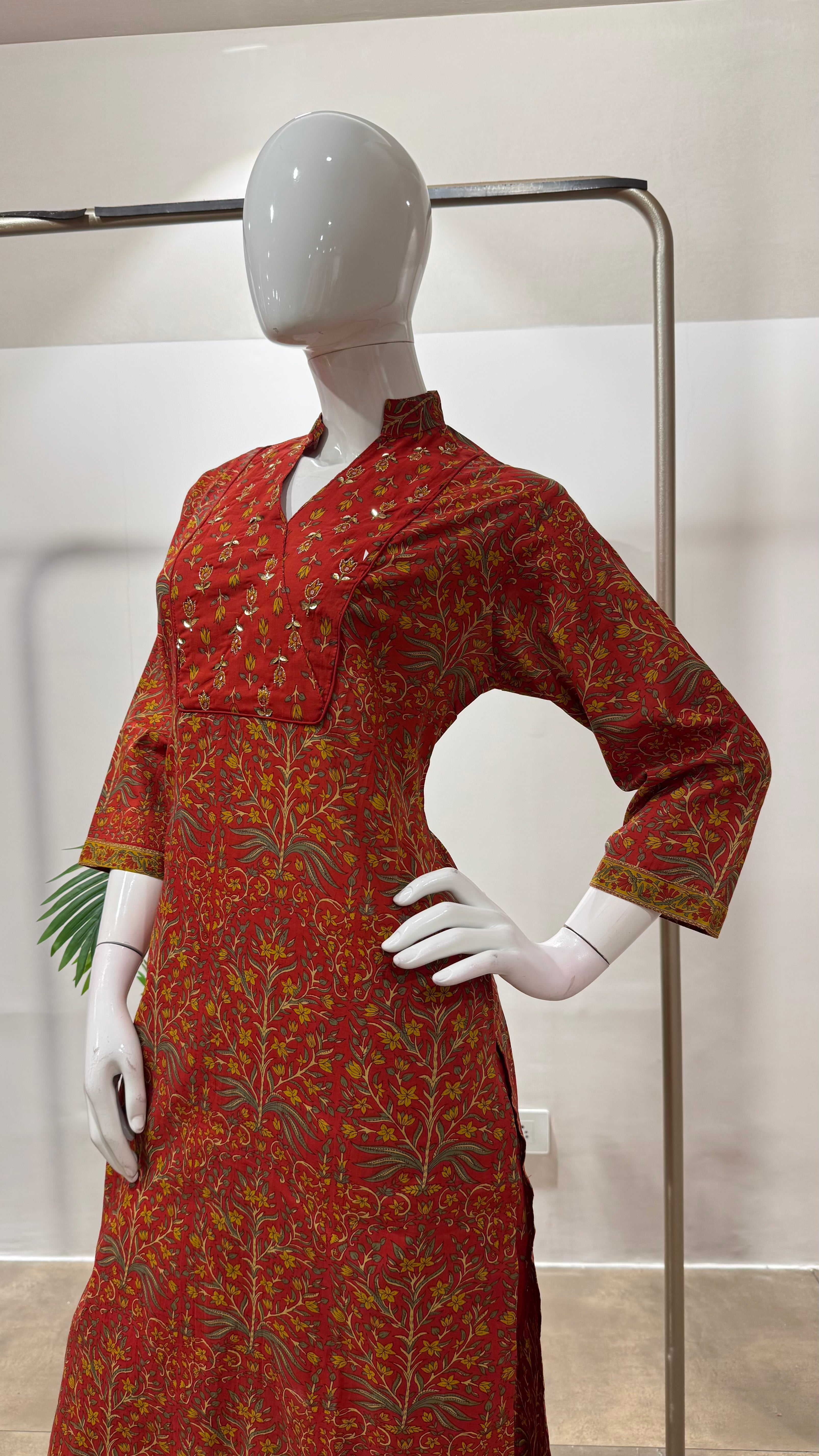 Red Floral printed kurta set