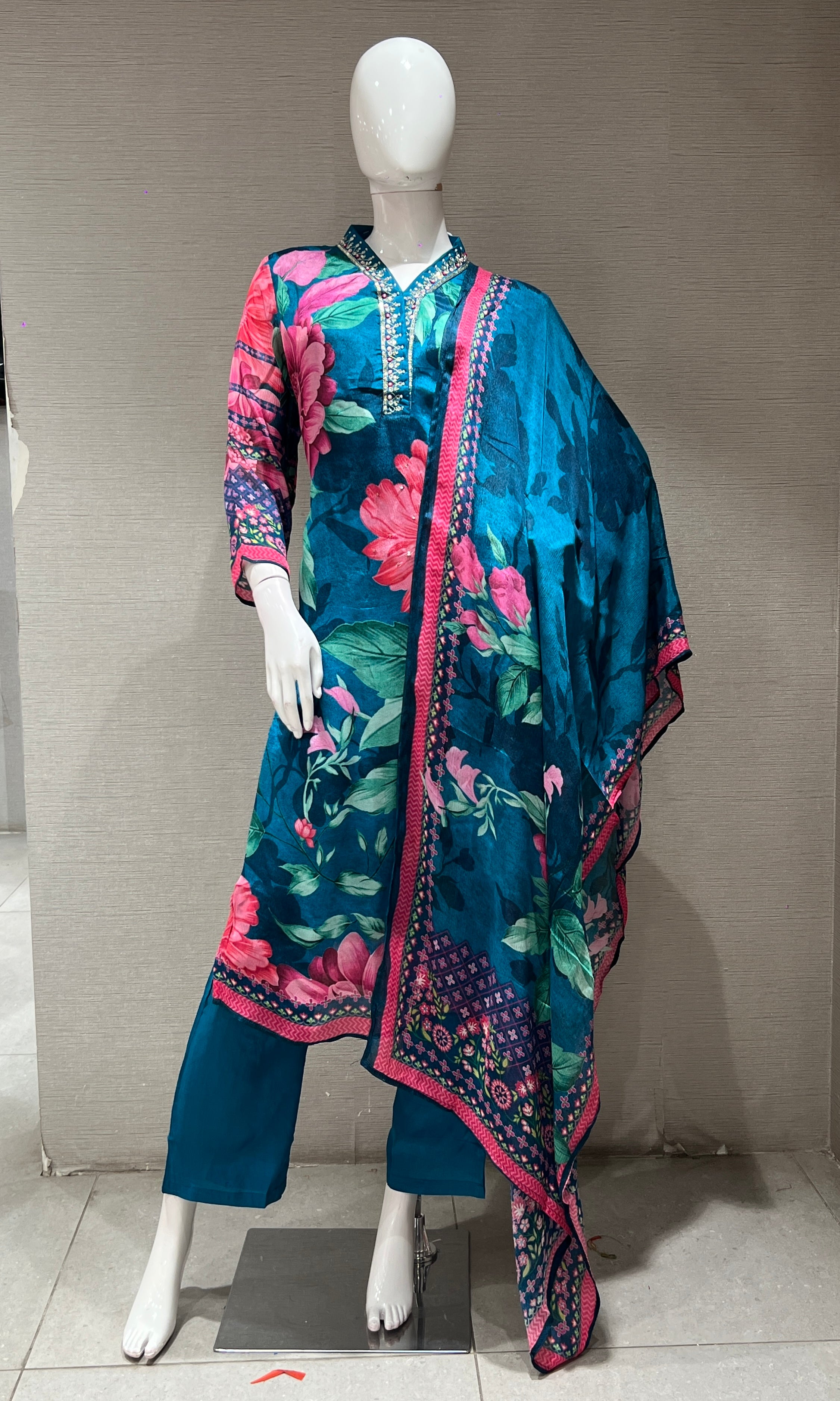 Rama blue floral kurta set