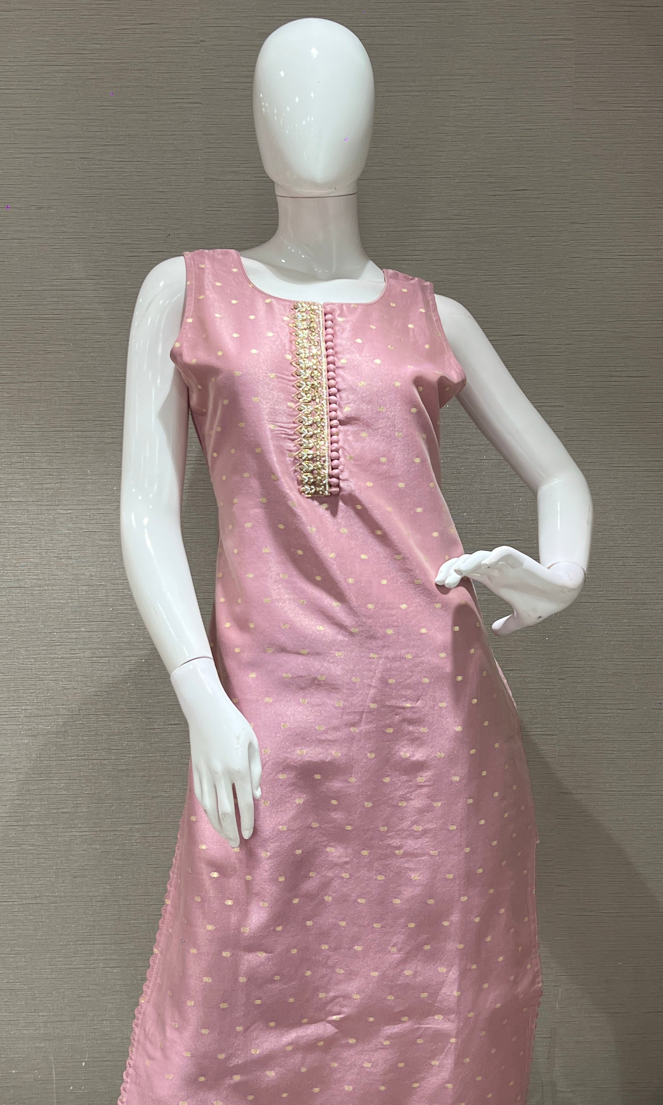 Onion pink kurta set with striped dupatta