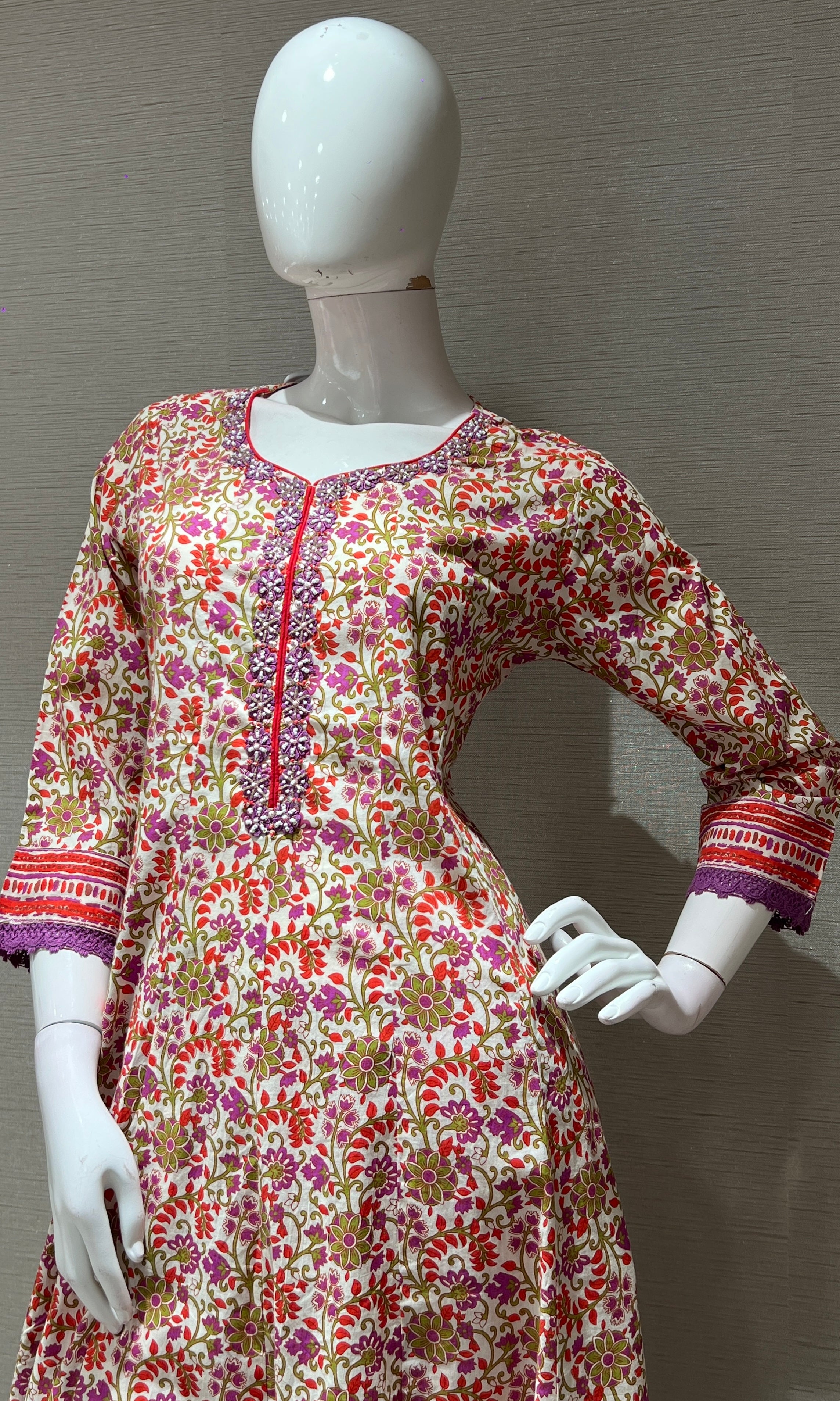 ORANGE FLORAL ETHNIC PRINTED KURTA SET