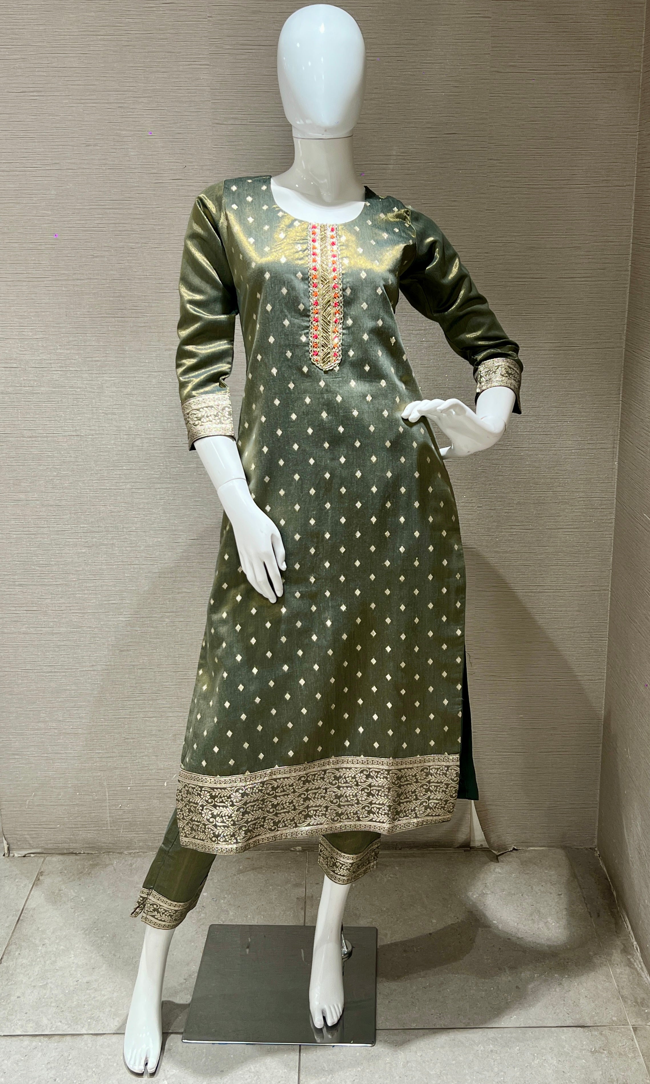 Mehwar Olive Gold Ensemble