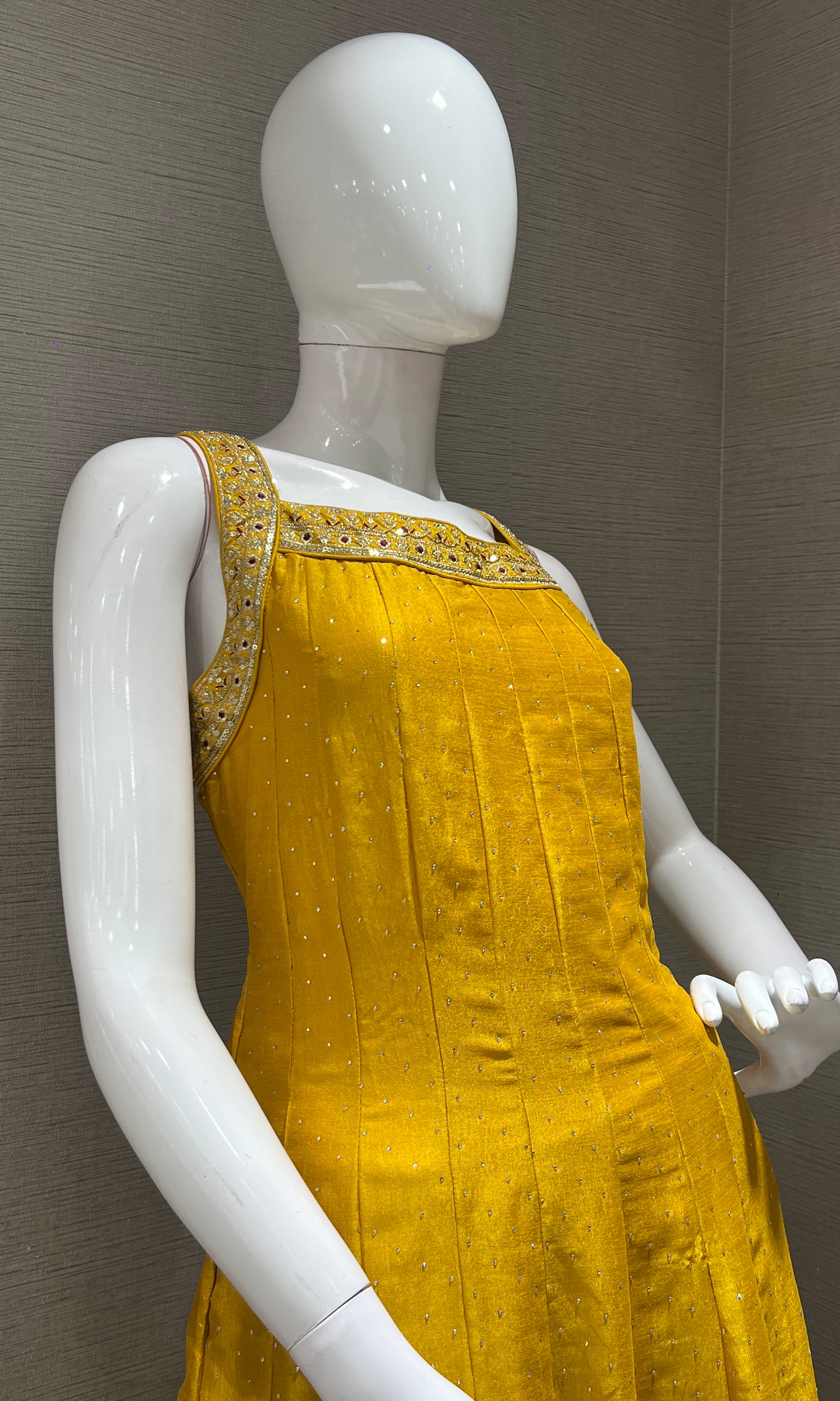 Mustard kurta set with Contrast Dupatta