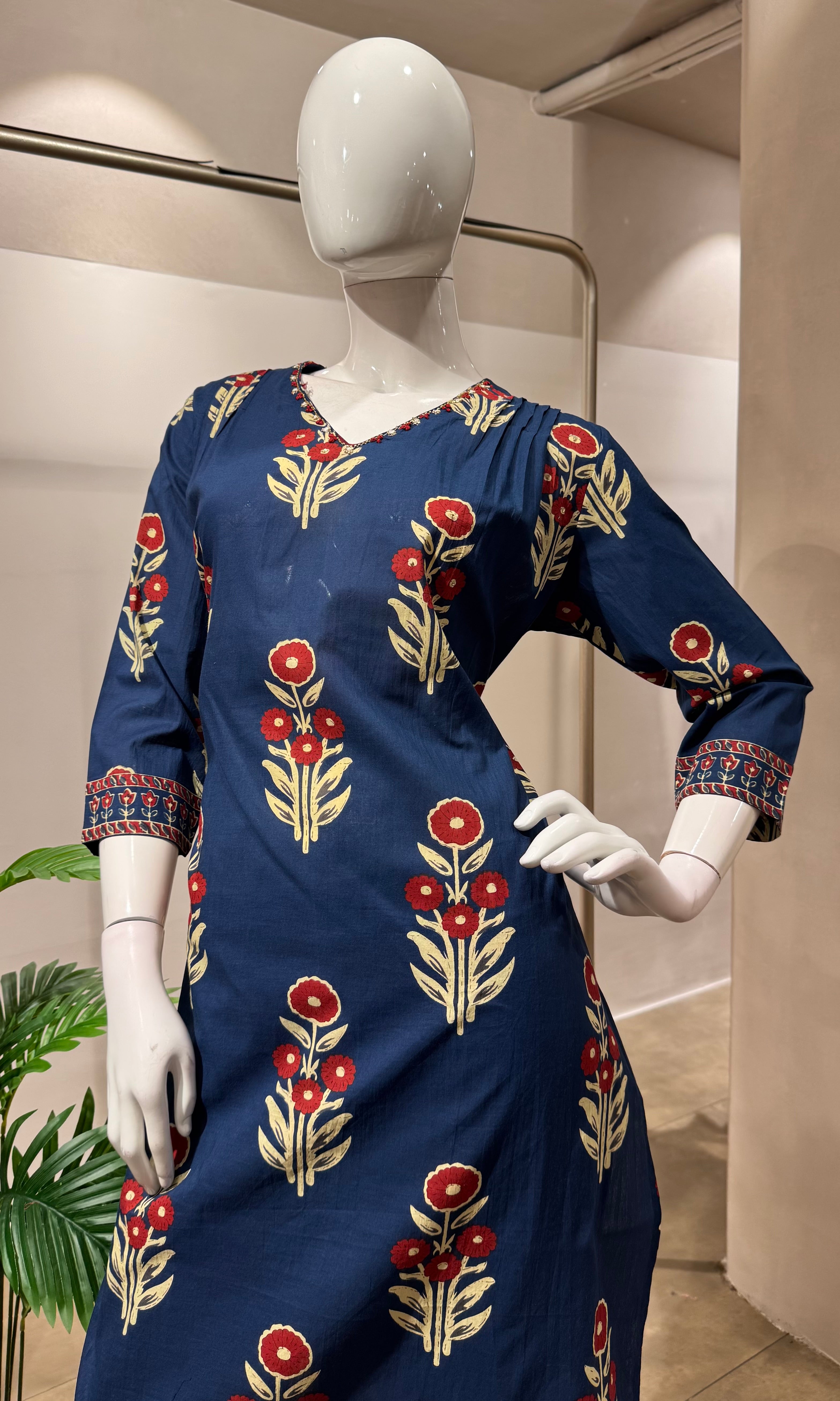 BLUE FLORAL KURTI WITH BOTTOM