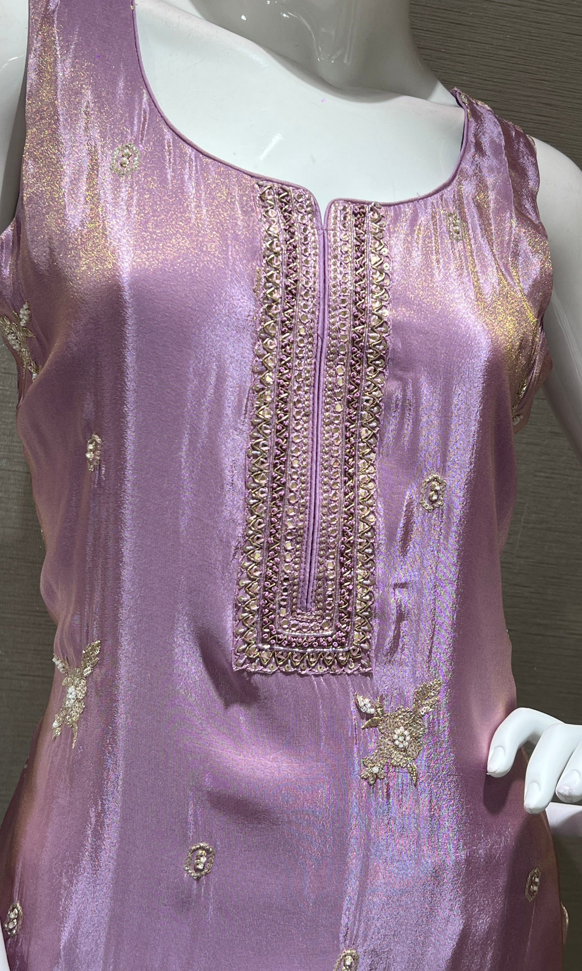 Lilac Embroidered Kurta Set with Sheen Dupatta