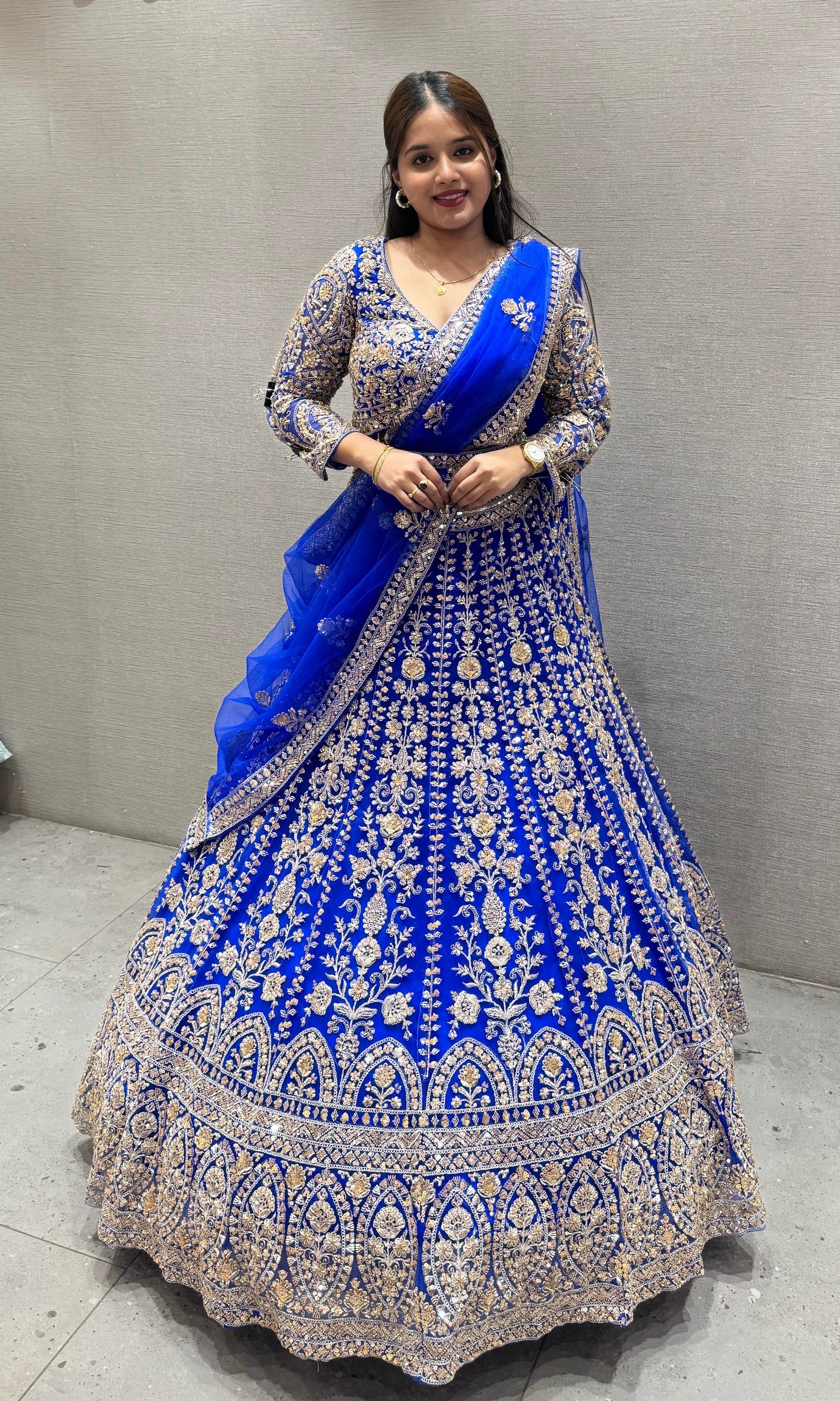 Neelkamal Royale – Handcrafted Zari Embroidered Lehenga