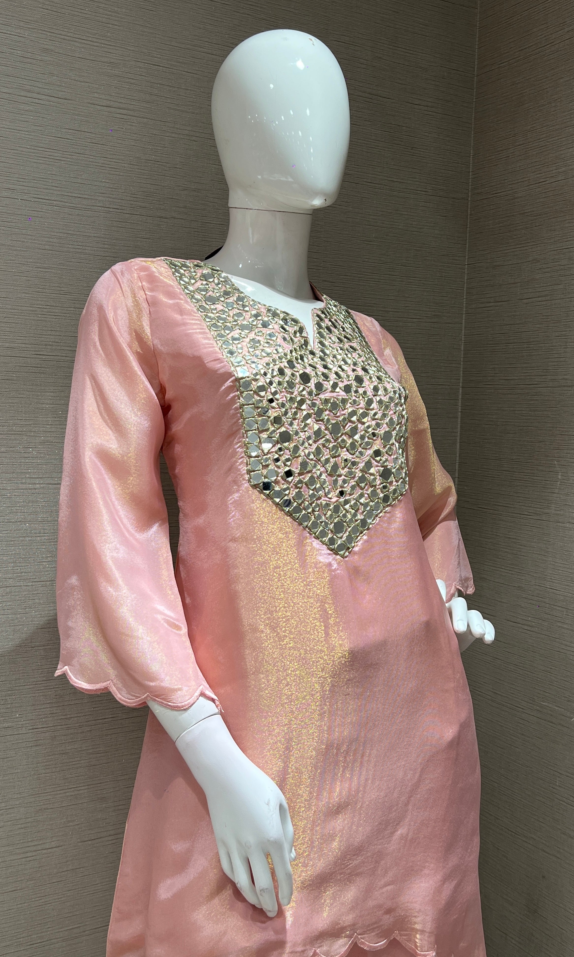 PEACH MIRROR EMBELLISHED CORD SET