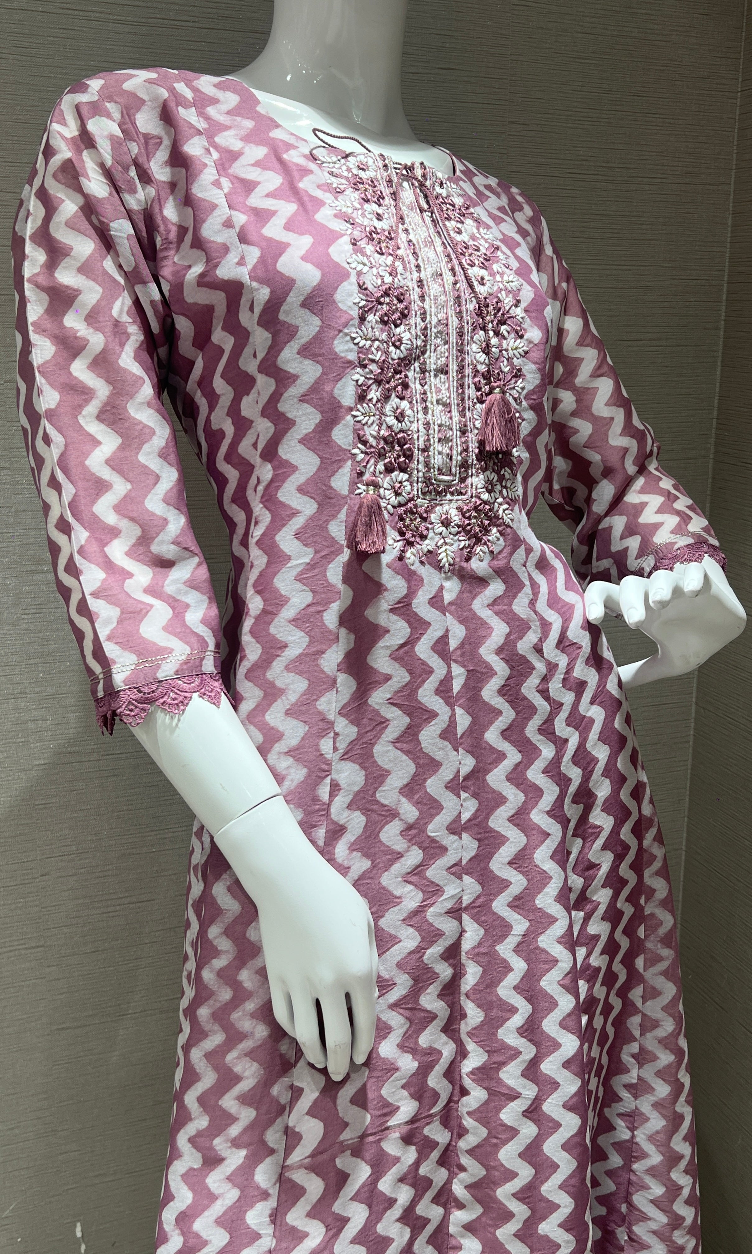 Elegant Pink and White Chevron Printed kurta with Embellished Neckline