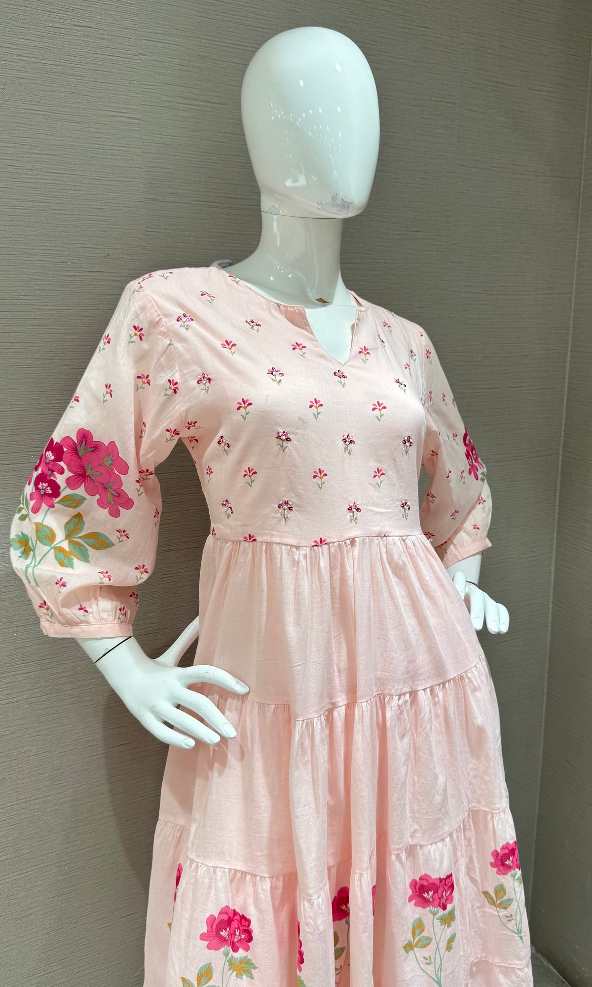 Pink Floral Print Tiered Ethnic Anarkali kurta set