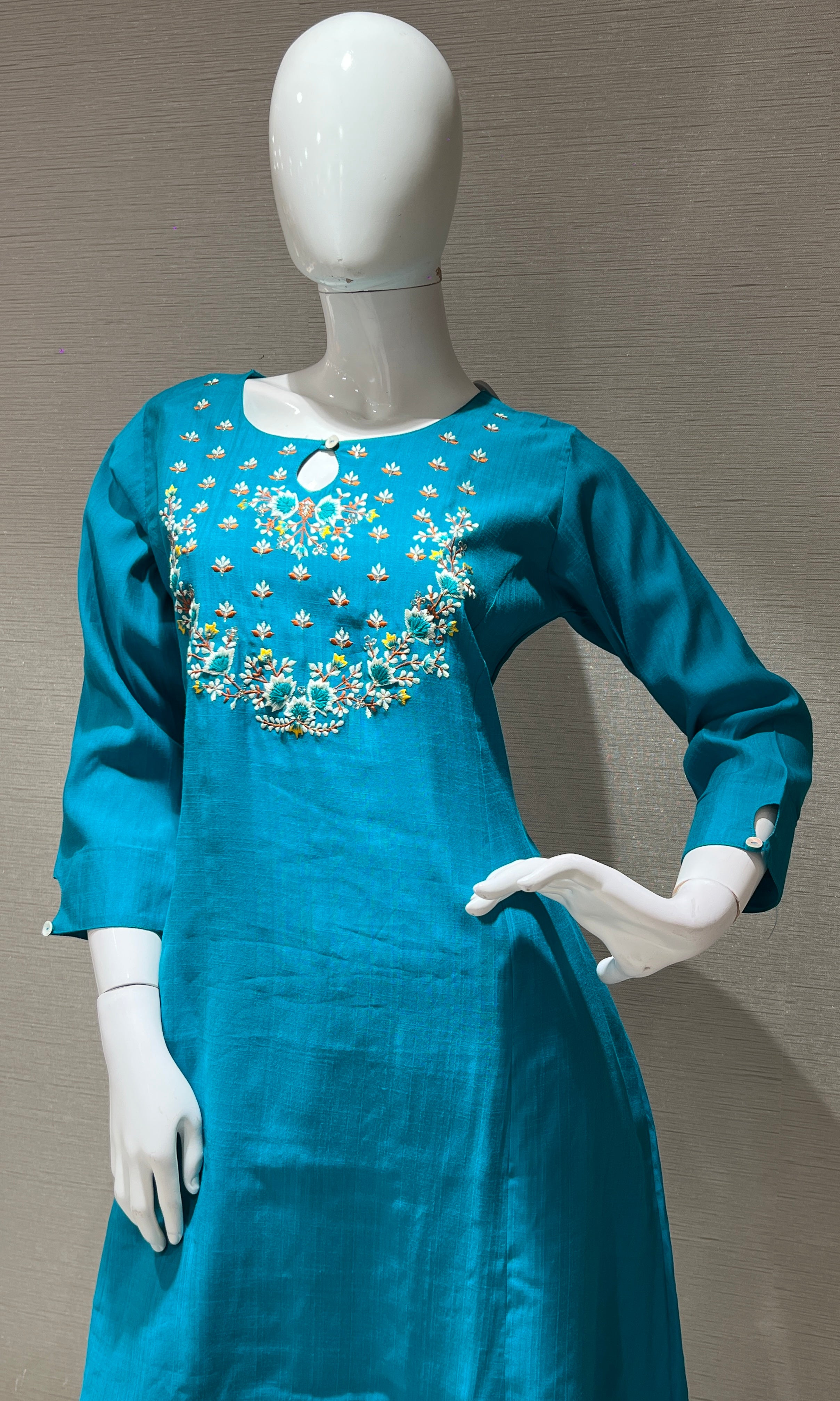 Rama green embroidered kurta set