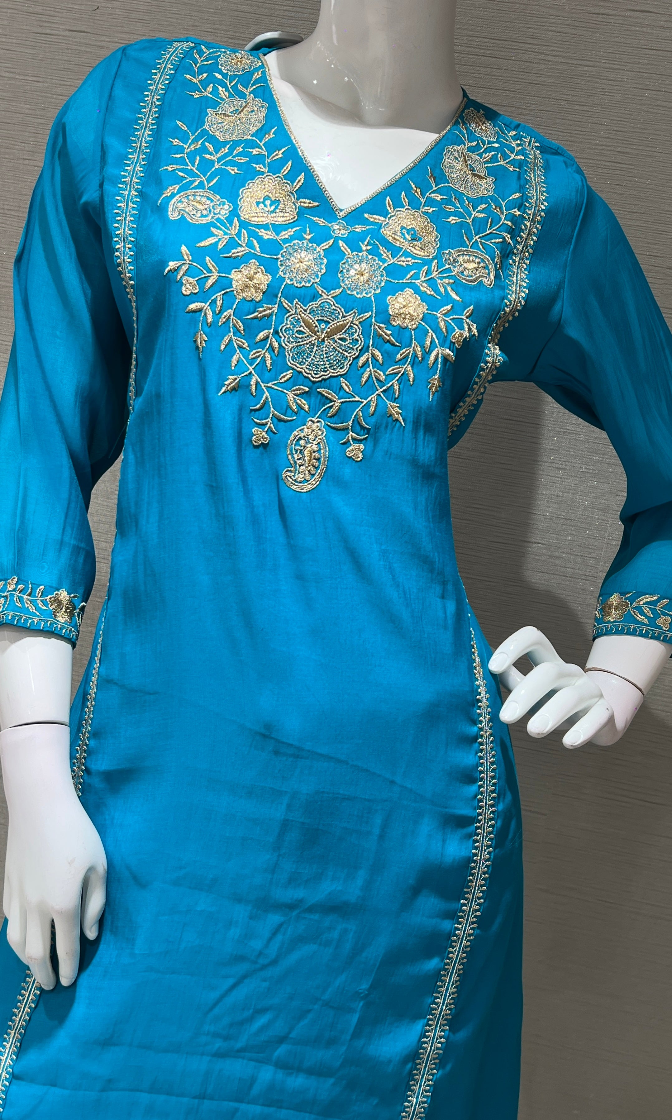 RAMA GOLDEN FLORAL EMBROIDERED KURTA SET