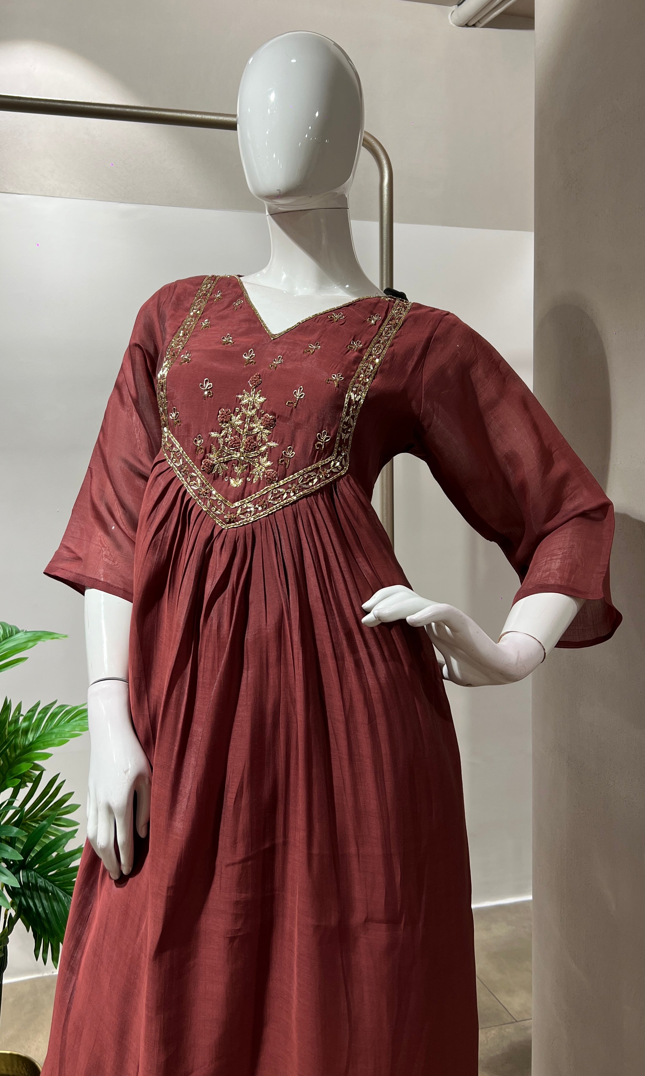 MAROON MUL CHANDERI KURTA SET