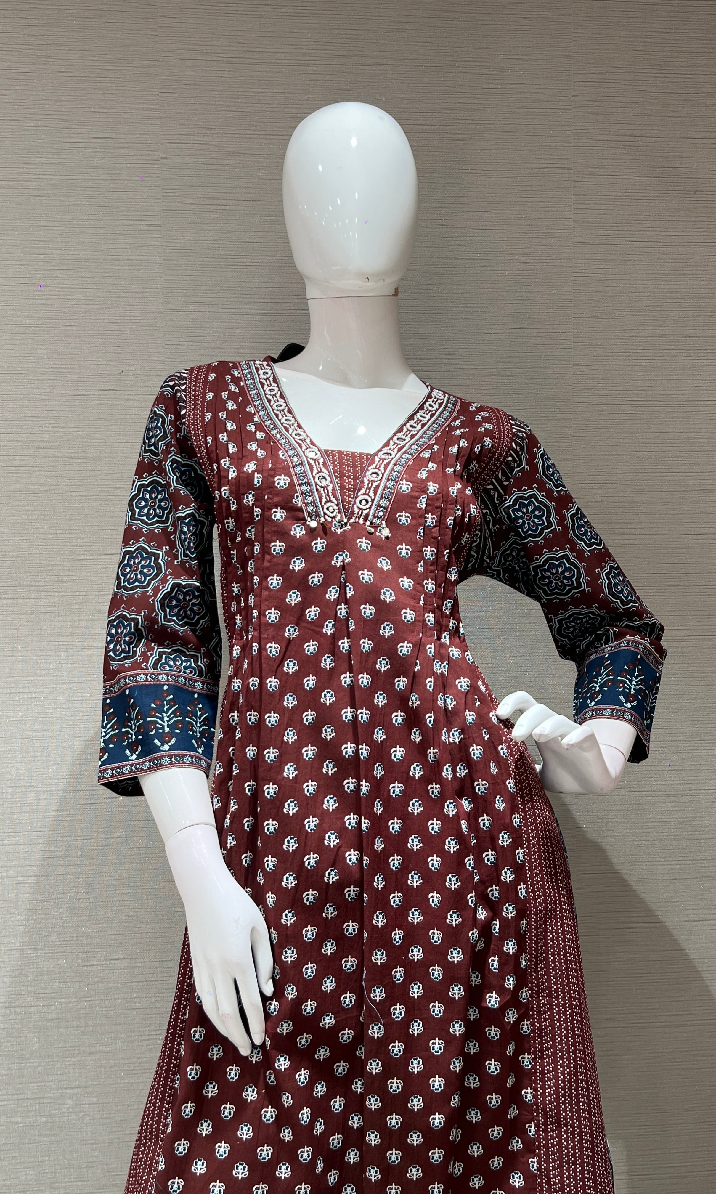 Maroon kurta set WITH PALAZZO PANTS