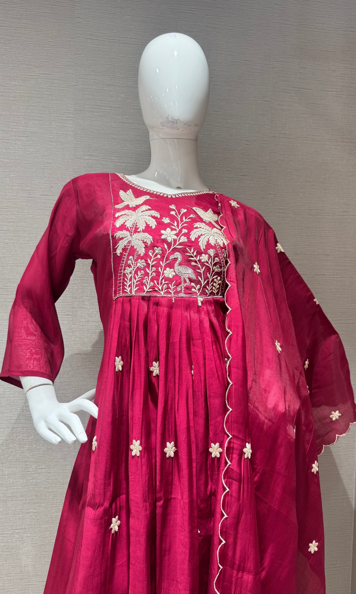 Maroon mul chanderi Kurta Set with Dupatta