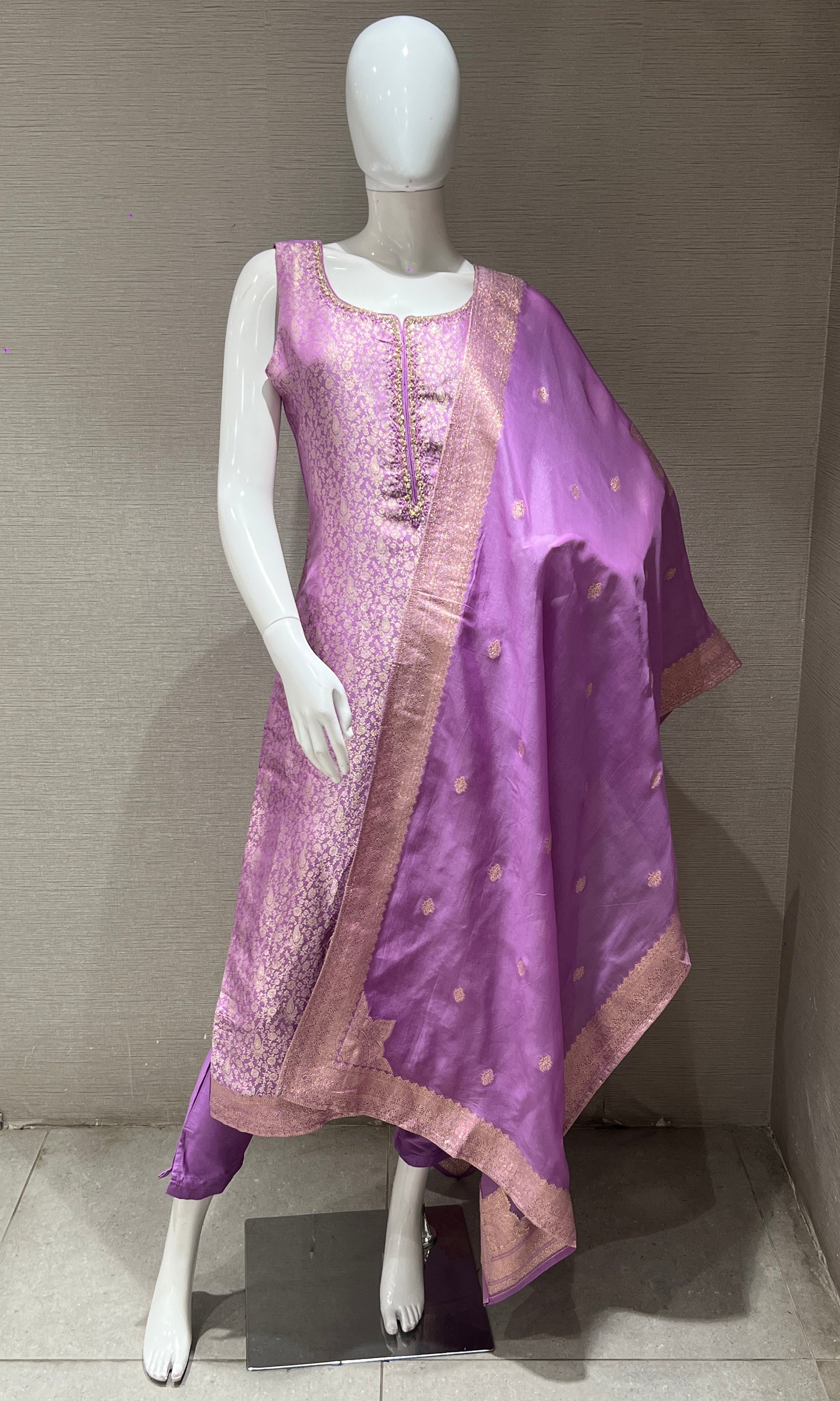 Light purple Brocade Kurta Set