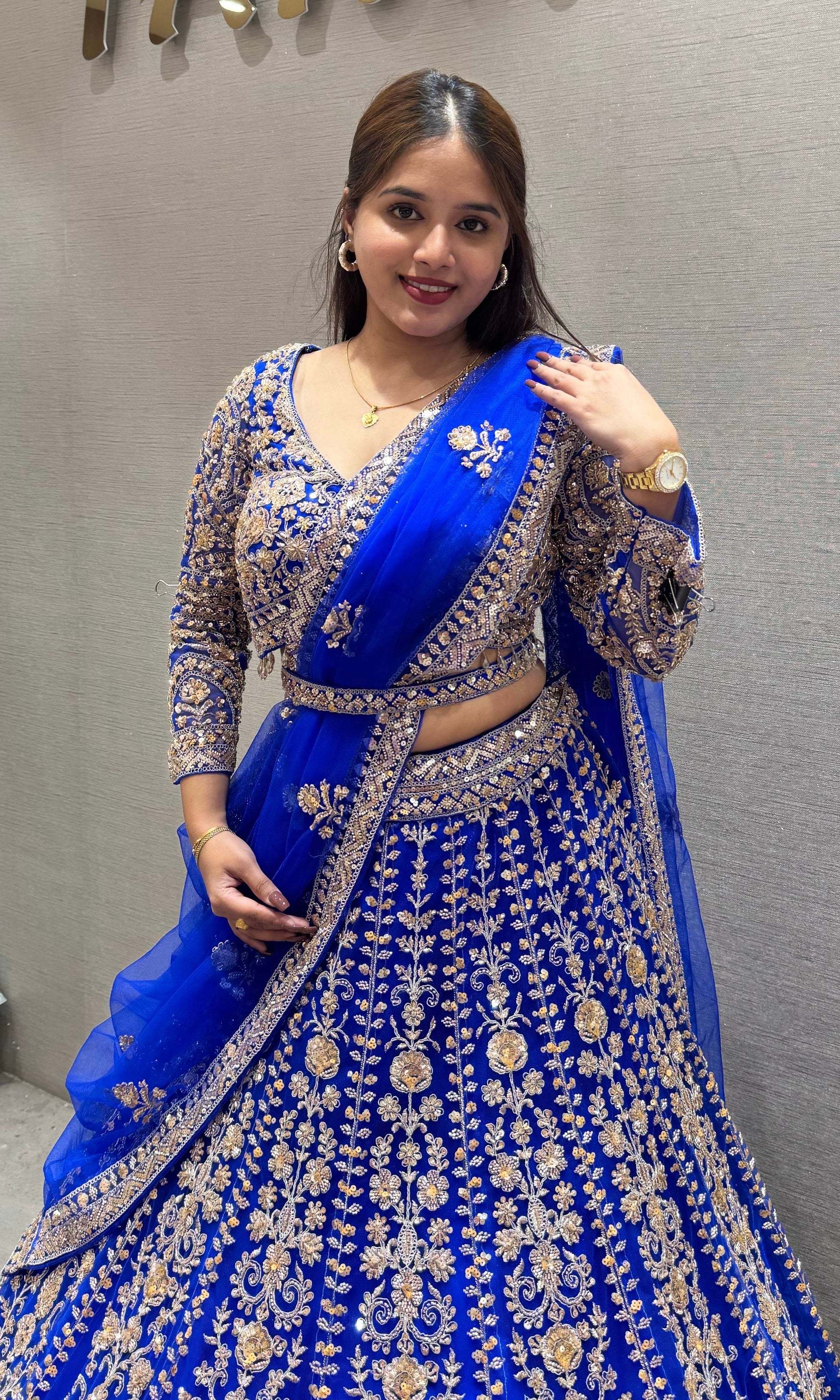 Neelkamal Royale – Handcrafted Zari Embroidered Lehenga