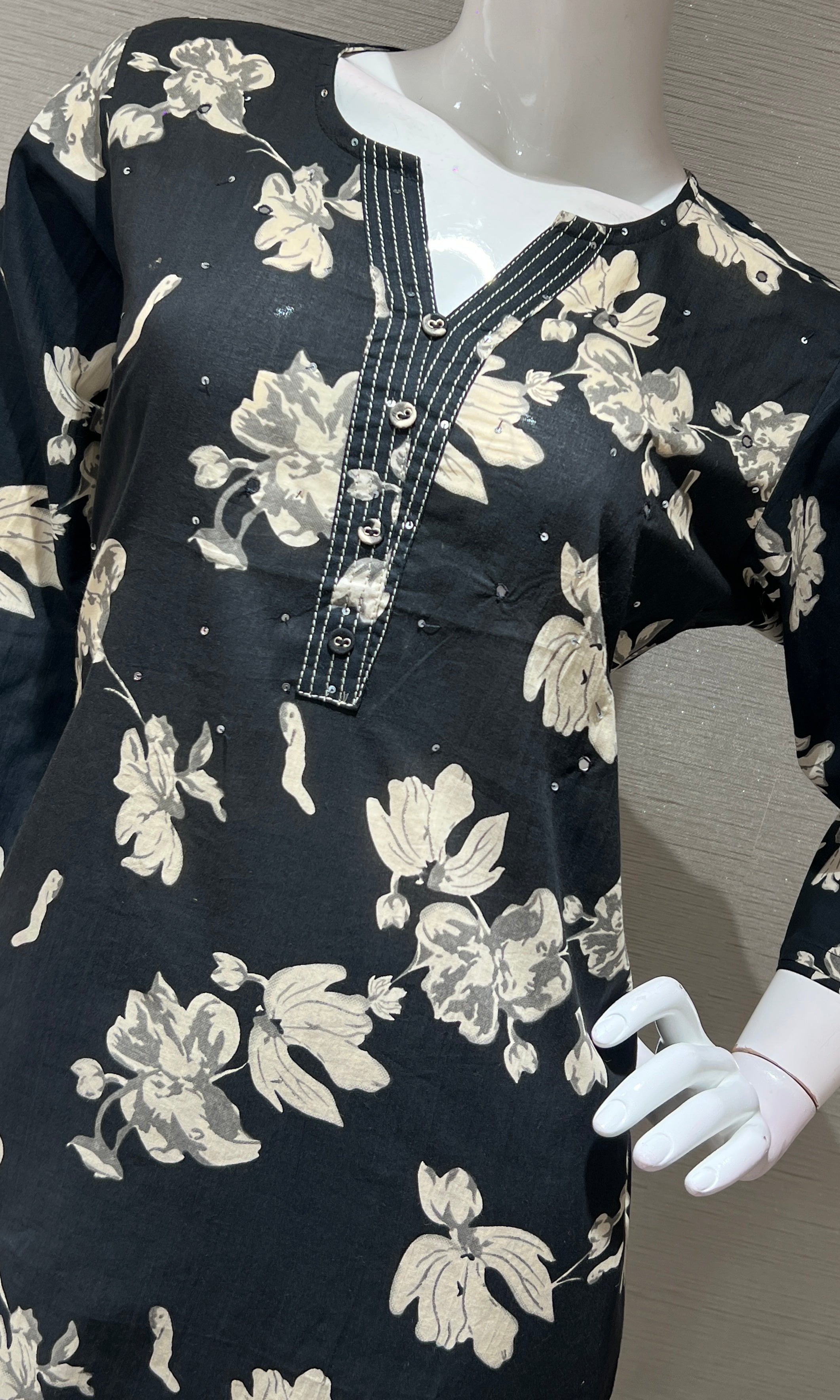 Black FLORAL PRINT kurta set
