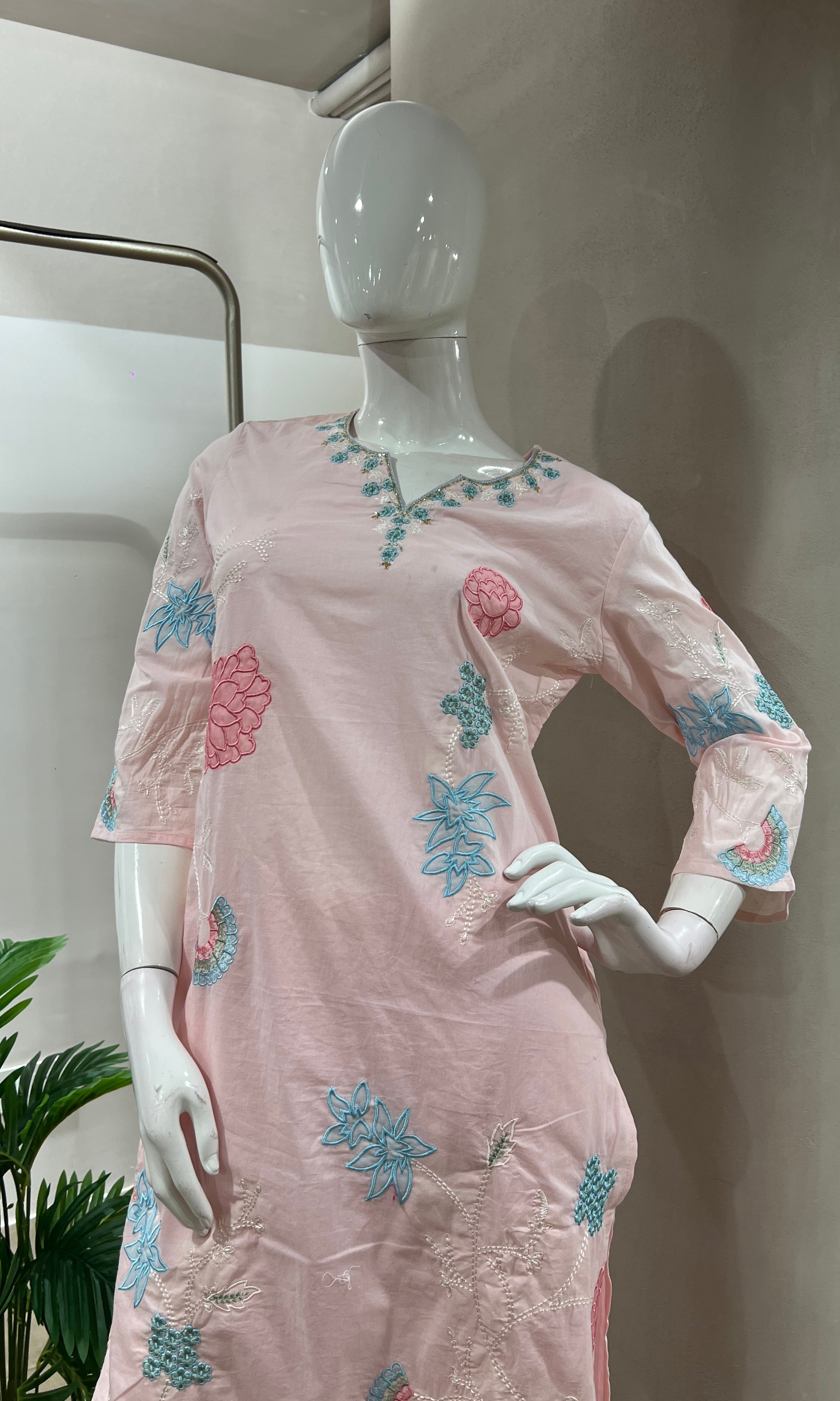 PINK FLORAL MOTIFS COTTON KURTA SET