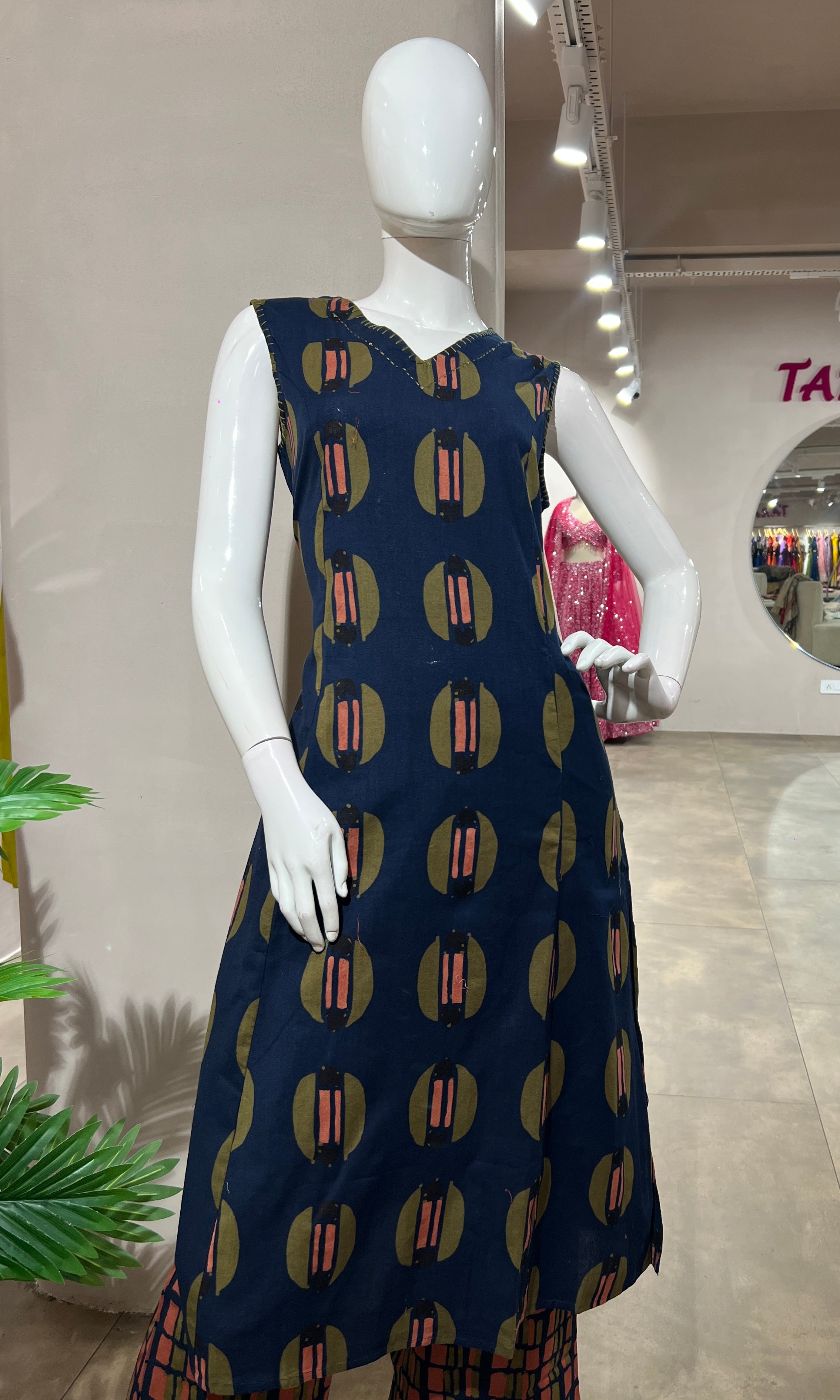 BLUE PRINTED KURTI WITH BOTTOM