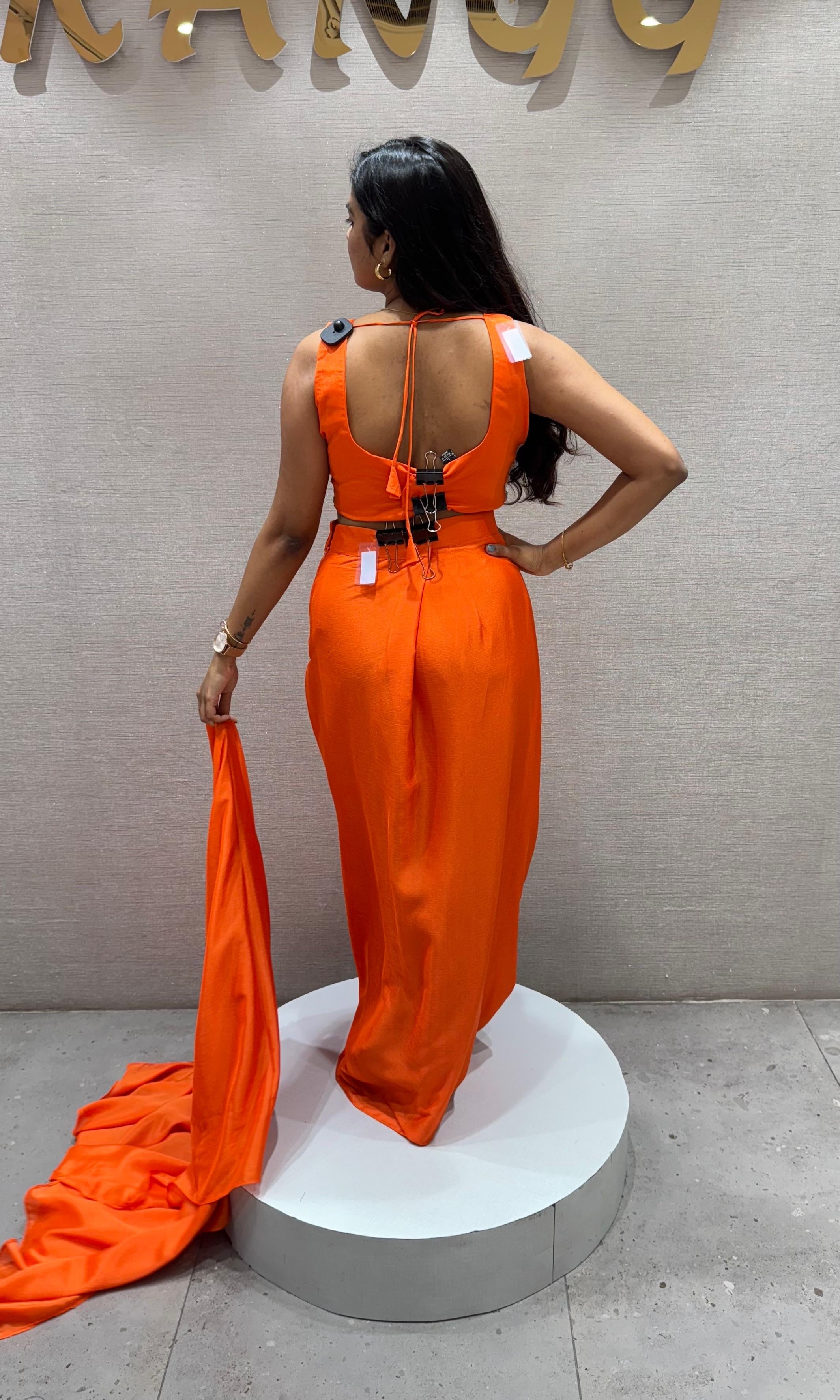 ORANGE EMBROIDERED BLOUSE WITH DRAPE SKIRT&CAPE