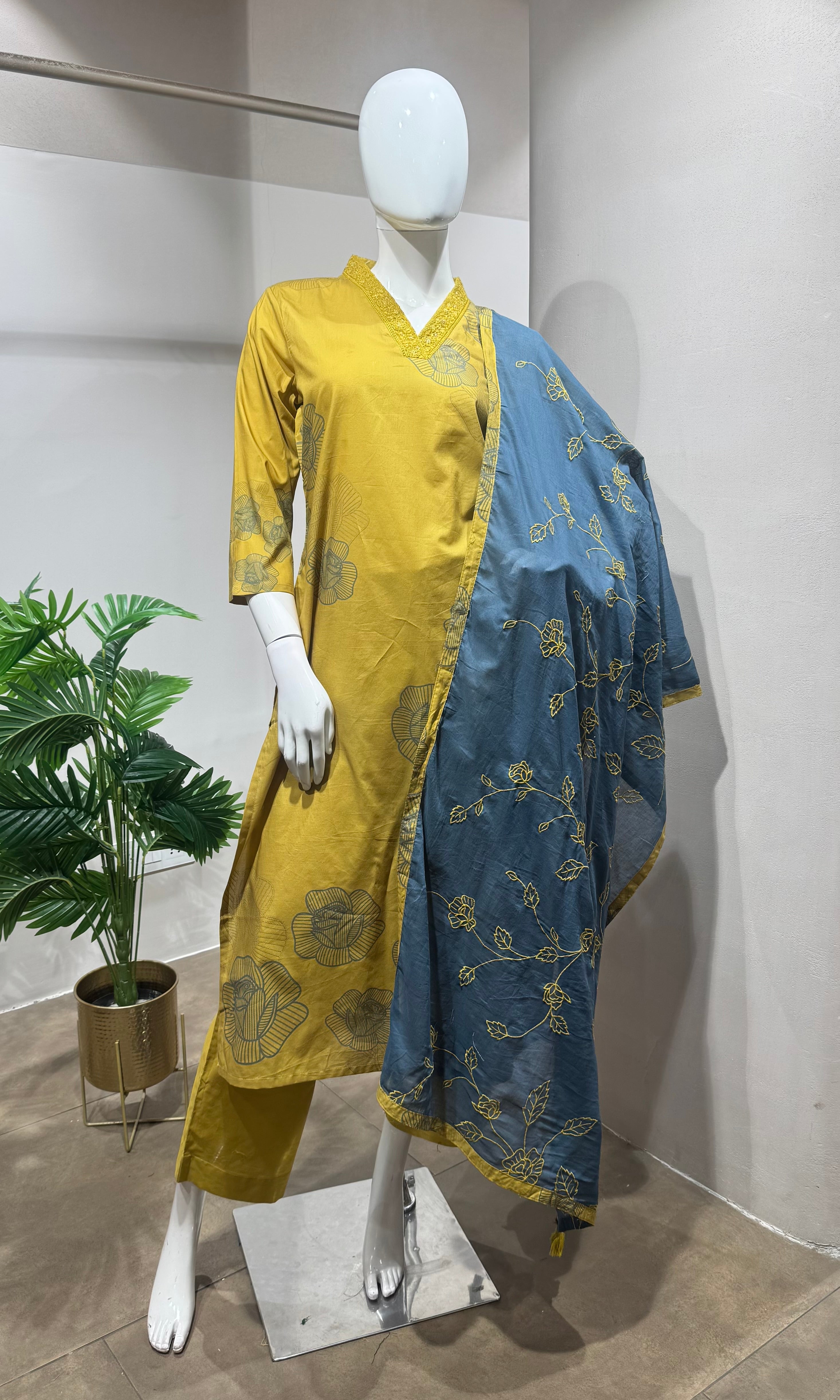 mehandi green Printed Kurta Set