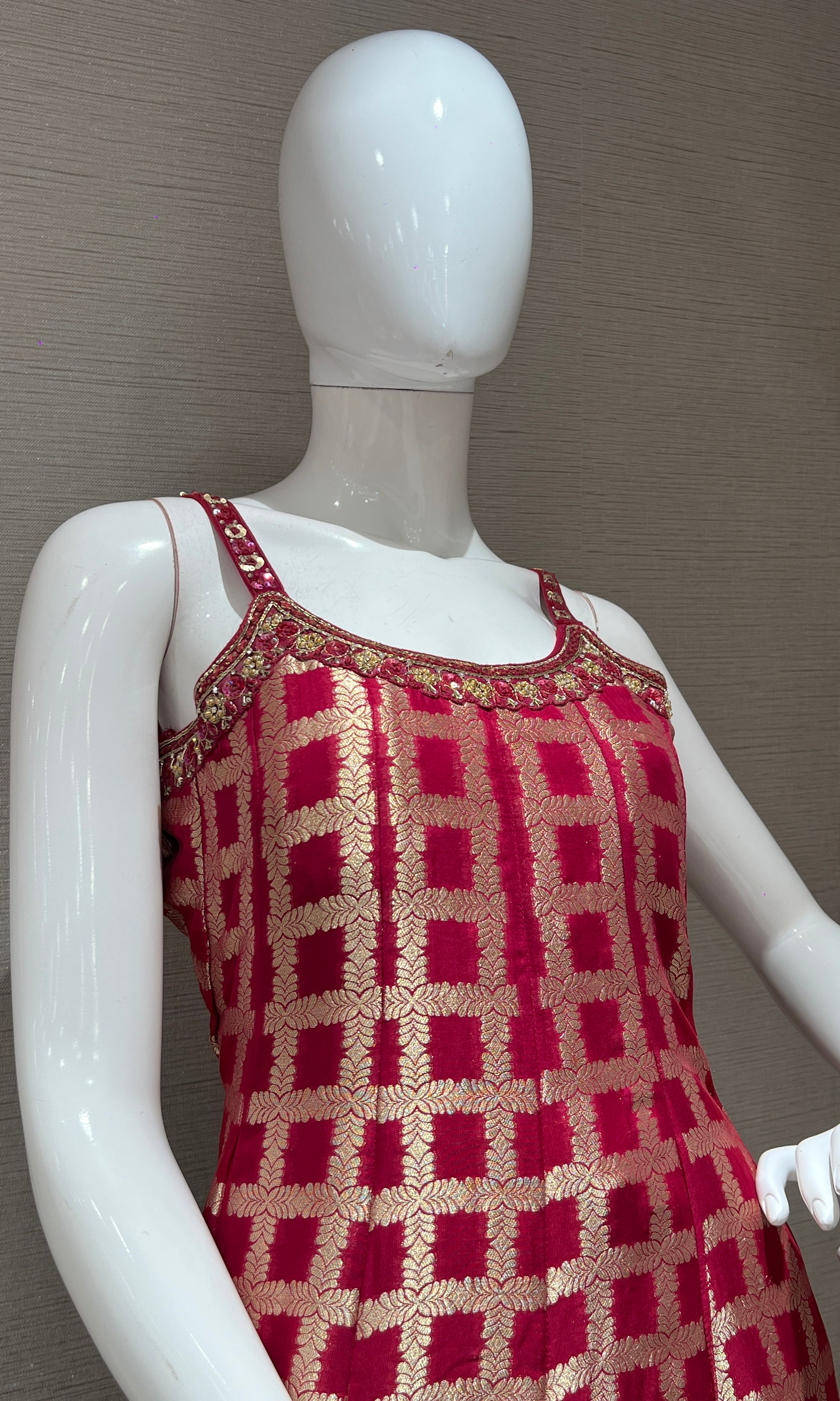 Rani pink Elegant Anarkali Kurta Set with Dupatta