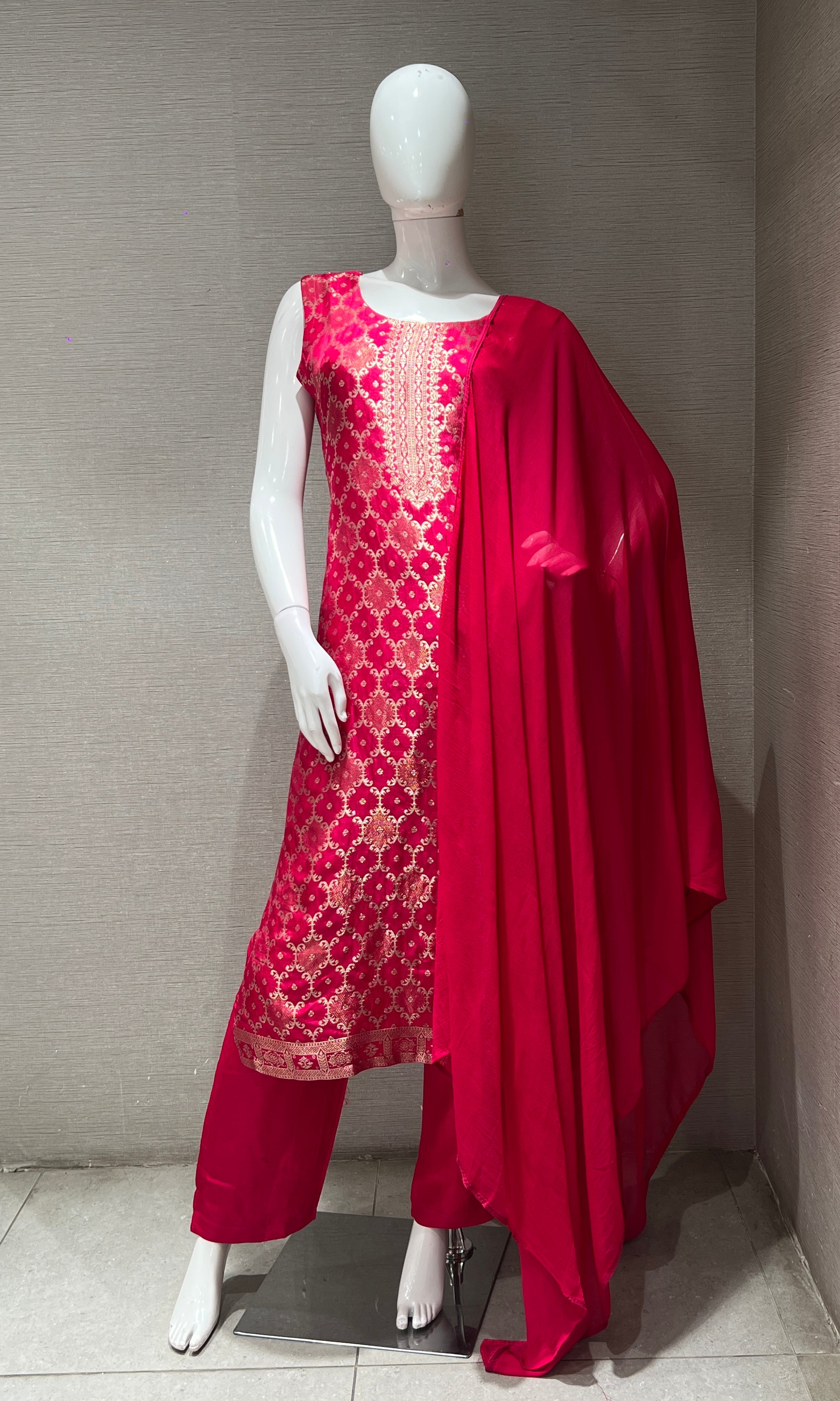 Pink GOLDEN ETHNIC kurta set