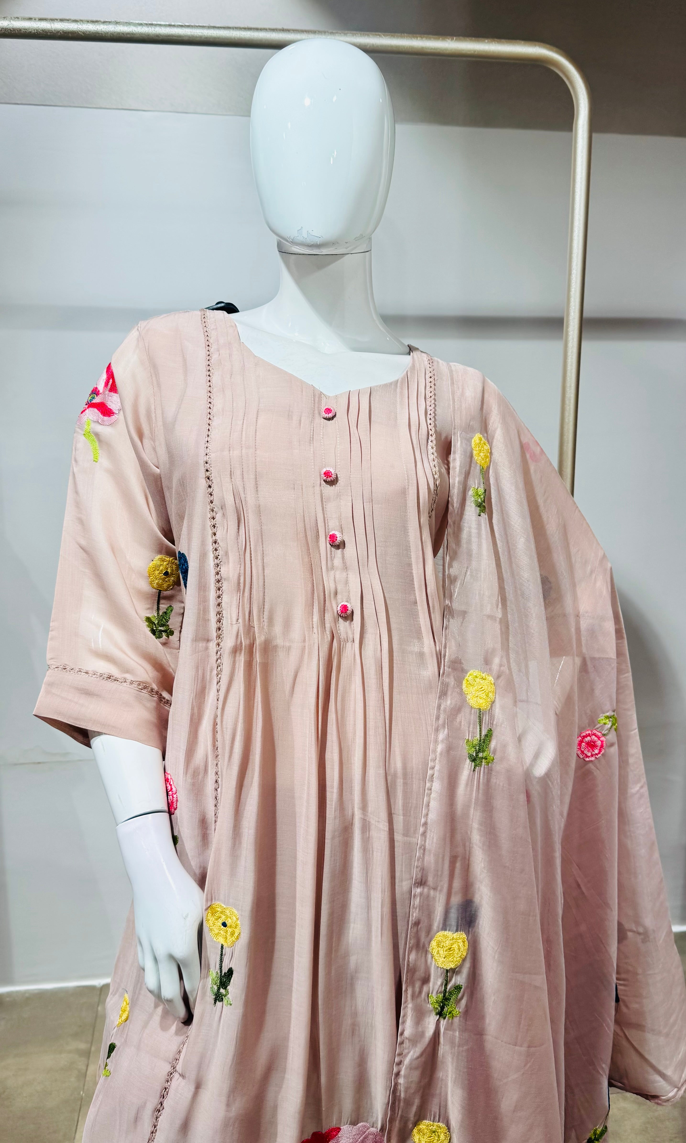 Moee Floral Kurta Pant Set with Dupatta