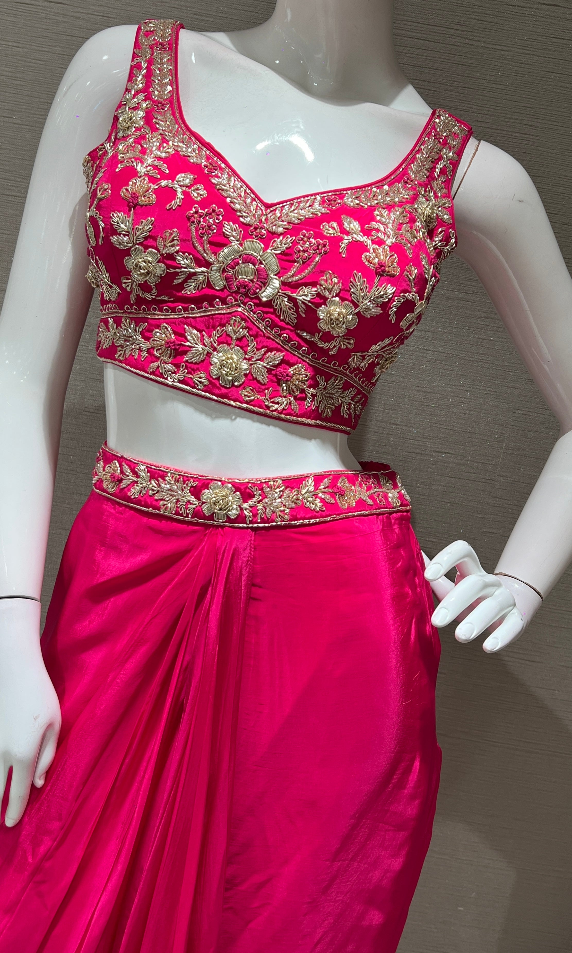 Rani pink EMBROIDERED BLOUSE WITH SKIRT