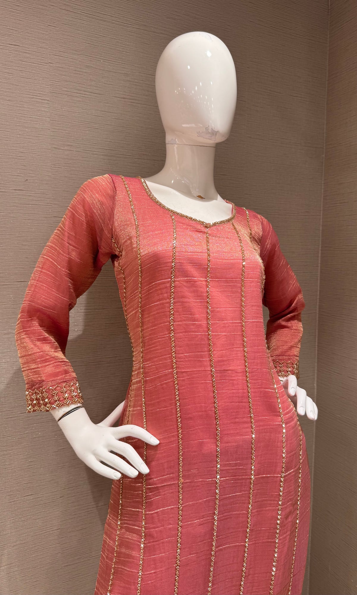 Pink Shimmer Striped ethnic Straight Cut kurta set
