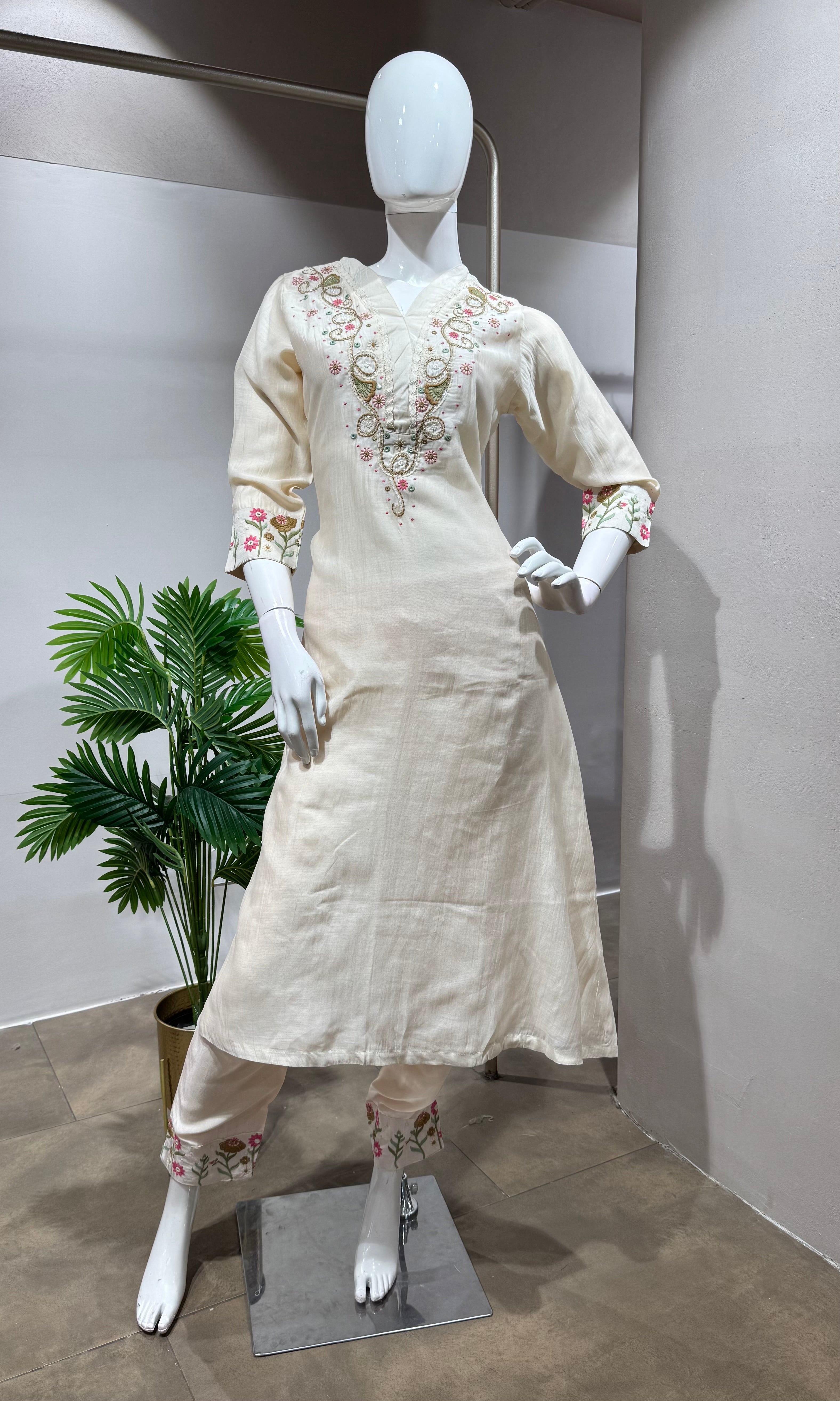 PEACH Cotton Floral Embroidery kurta set