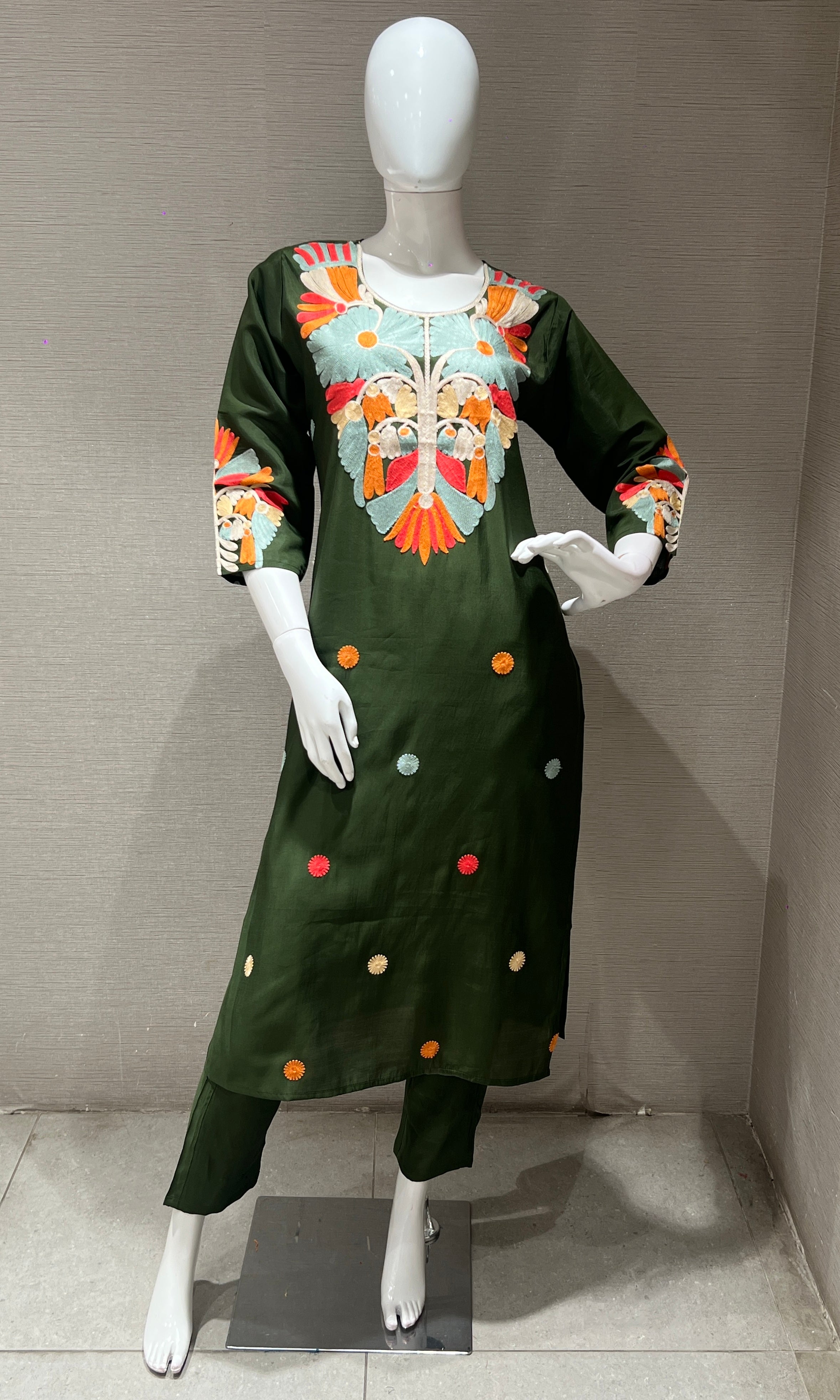 Green embroidered kurta set