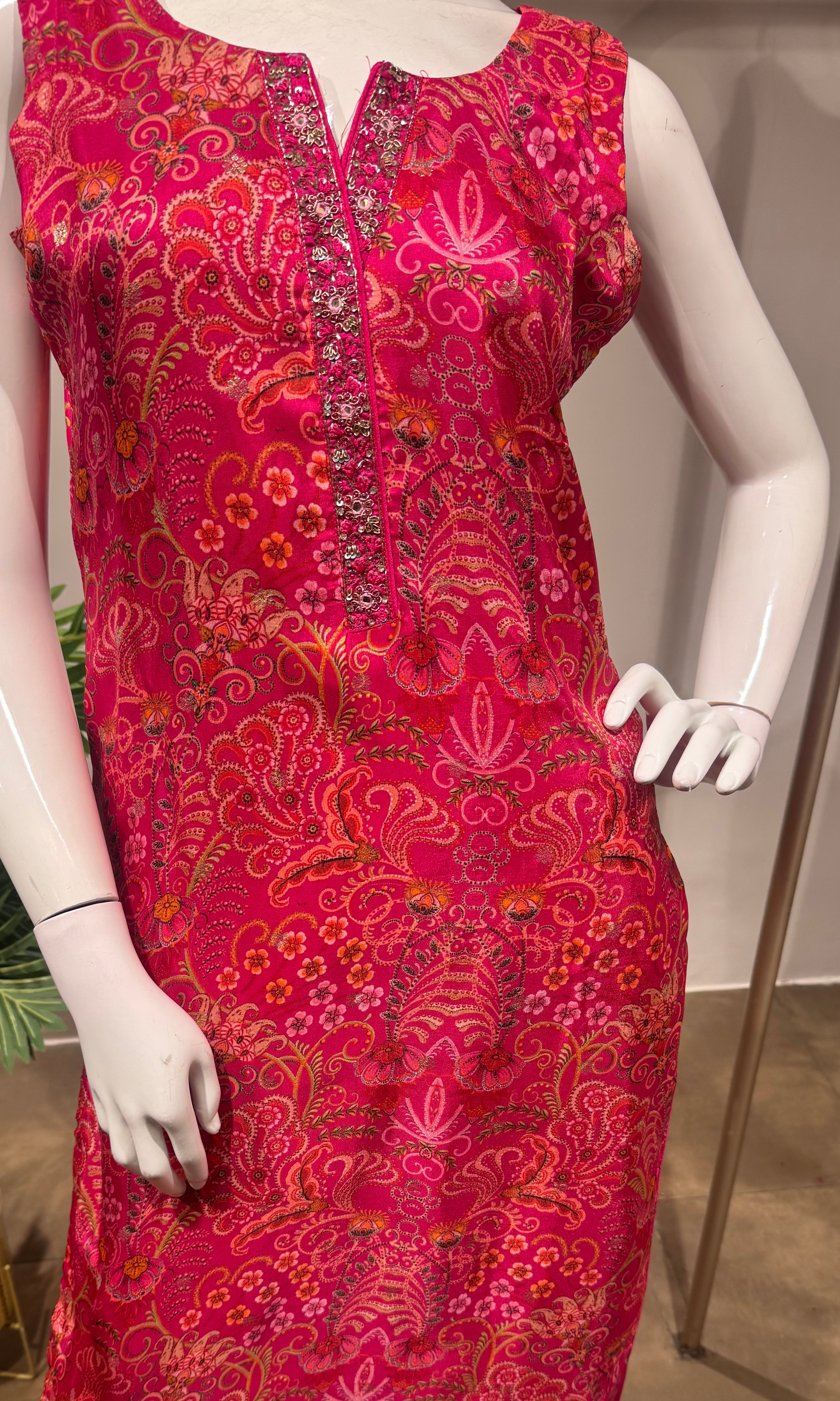 rani pink and gold ethnic kurta set