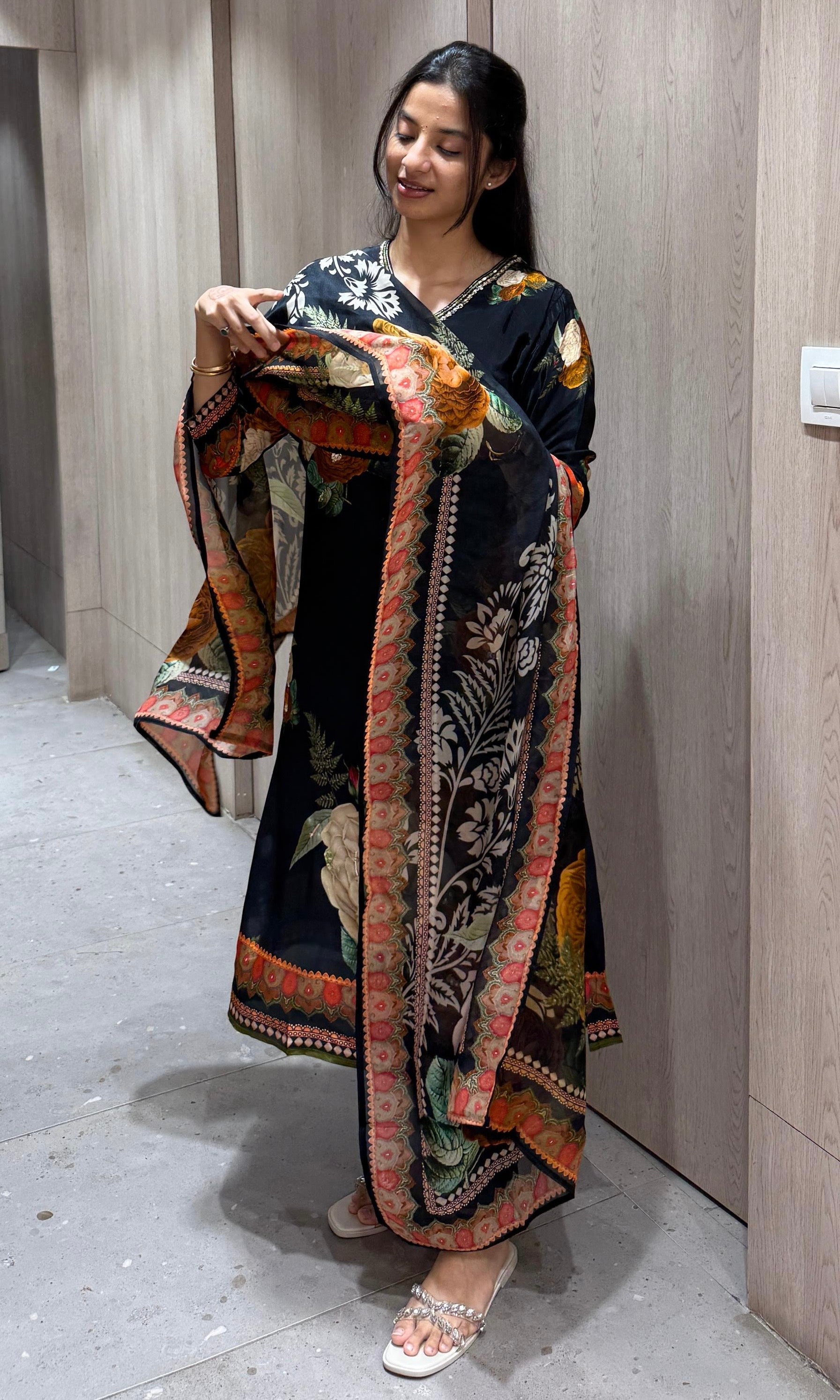 Black Elegant Floral Printed KURTA SET