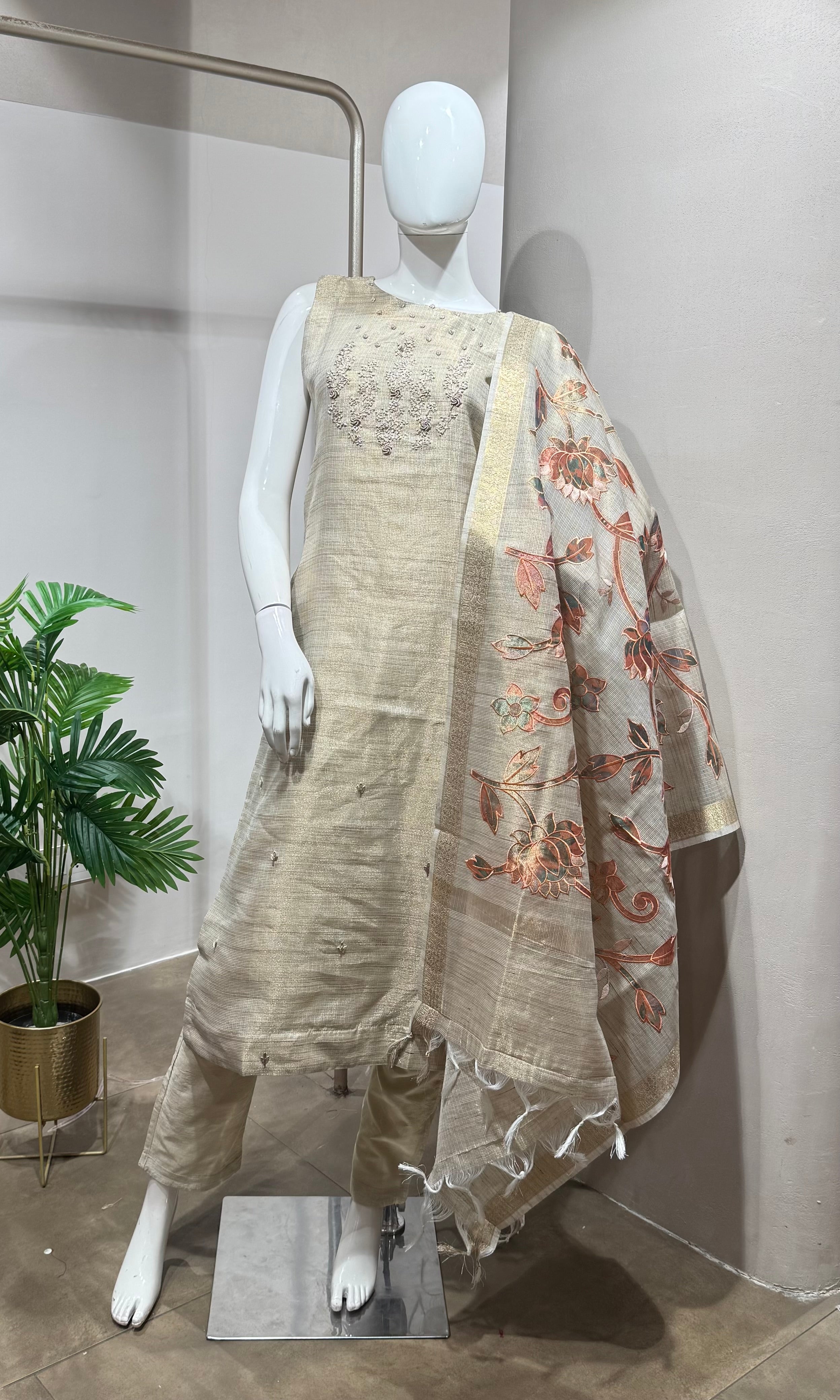 cream kurta set with floral printed dupatta