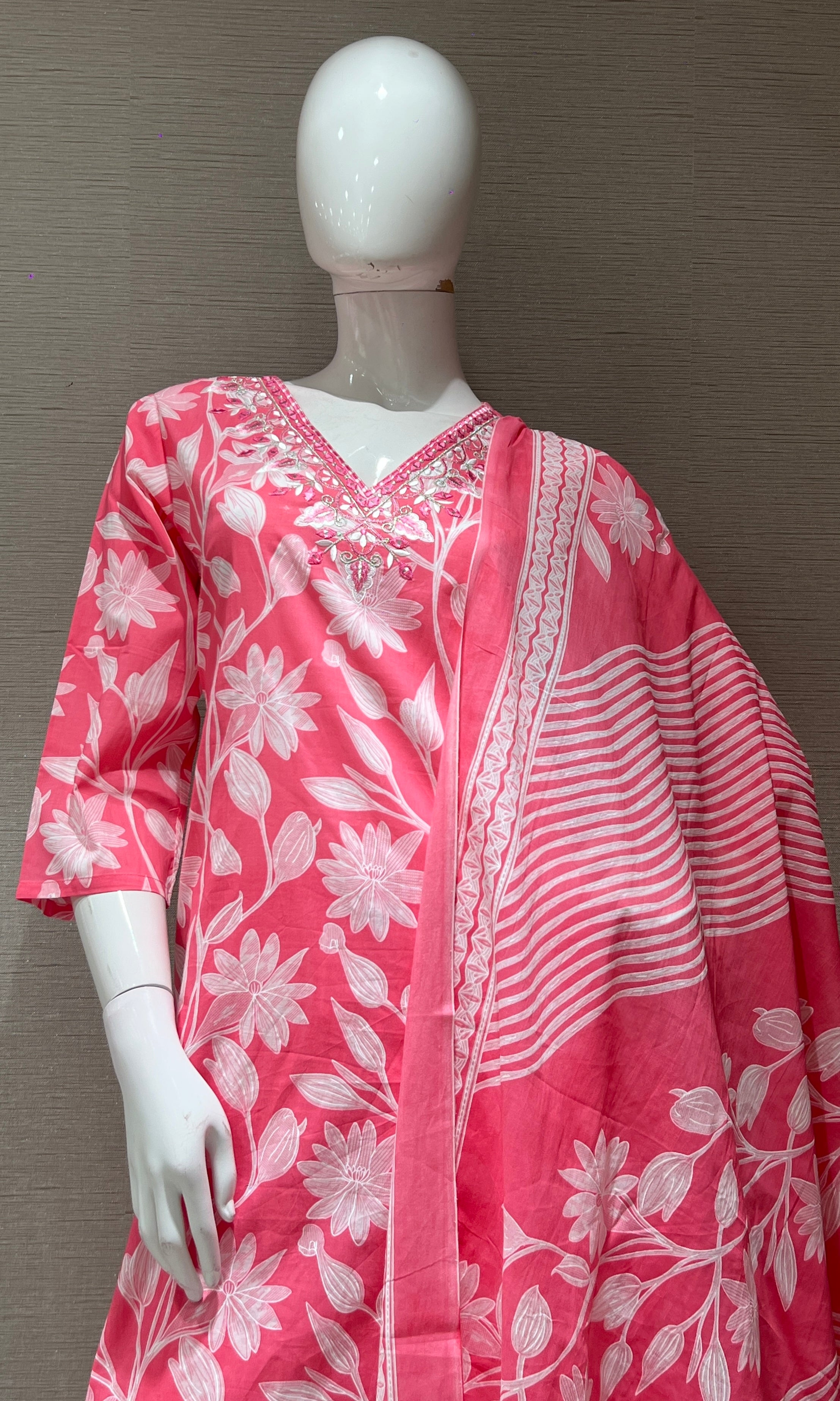 Pink FLORAL PRINT kurta set