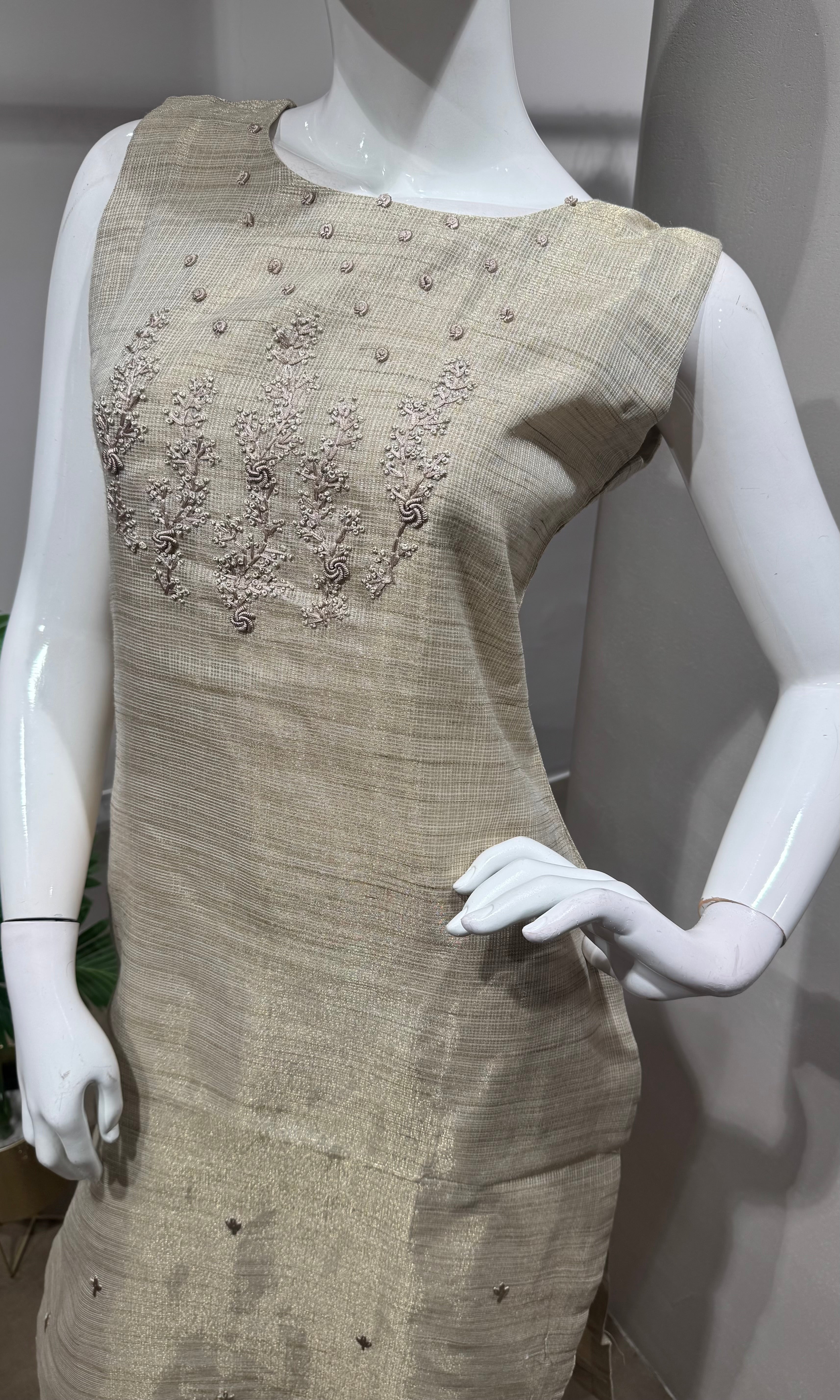 cream kurta set with floral printed dupatta