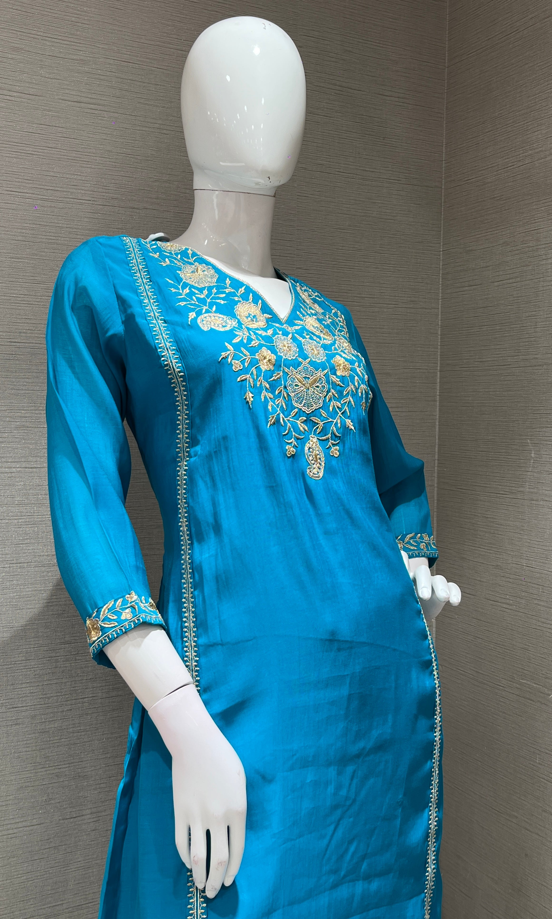 RAMA GOLDEN FLORAL EMBROIDERED KURTA SET