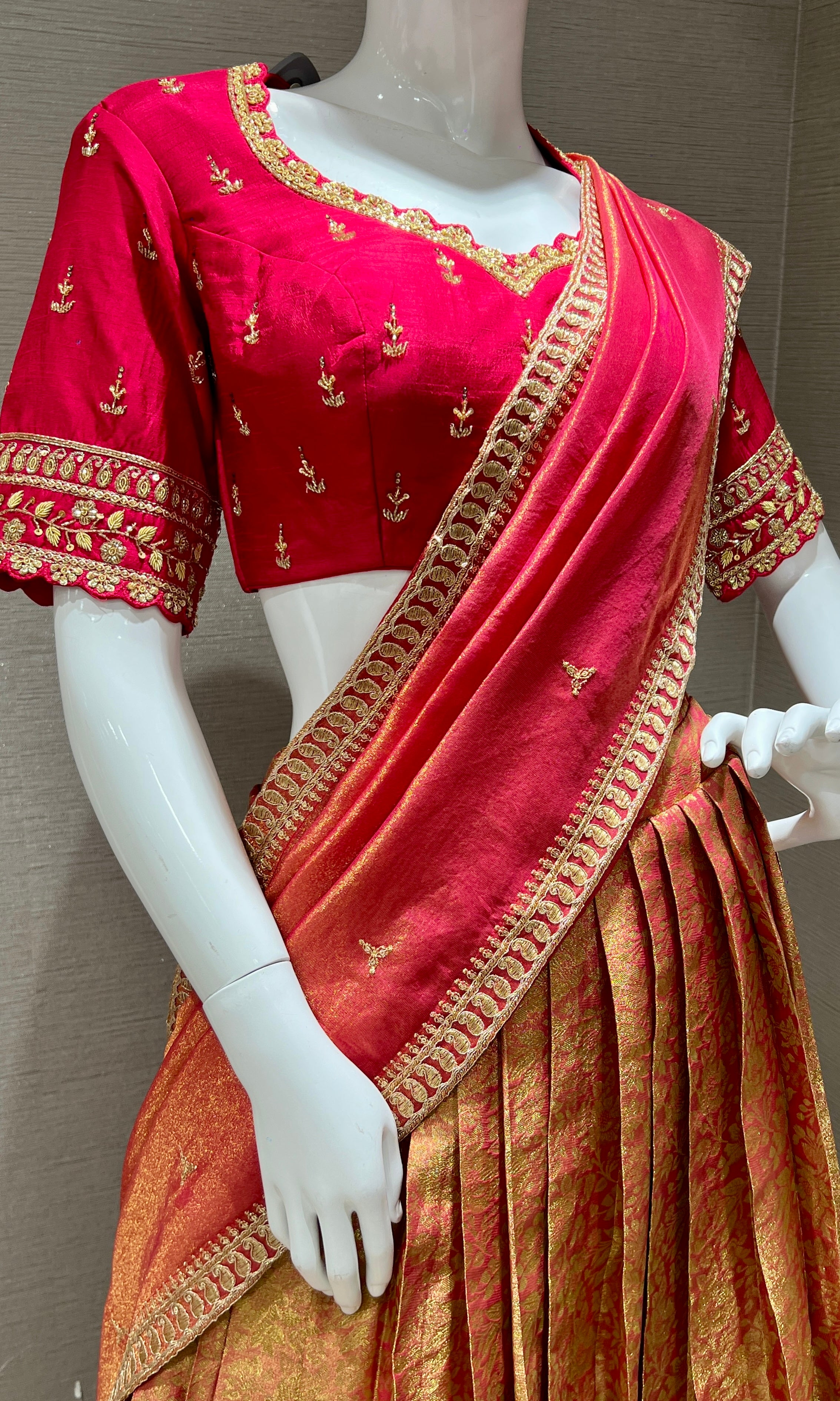 Banarasi Beauty – Red & Gold Traditional Lehenga Set