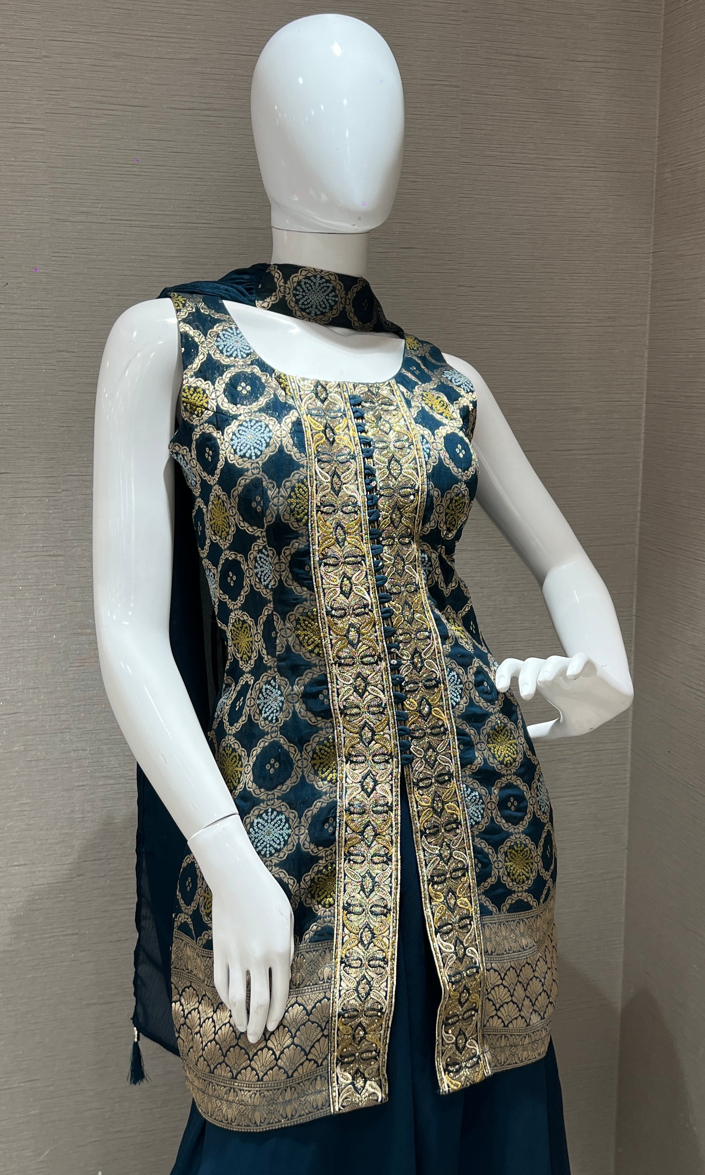 Elegant Blue Palazzo with chocker dupatta