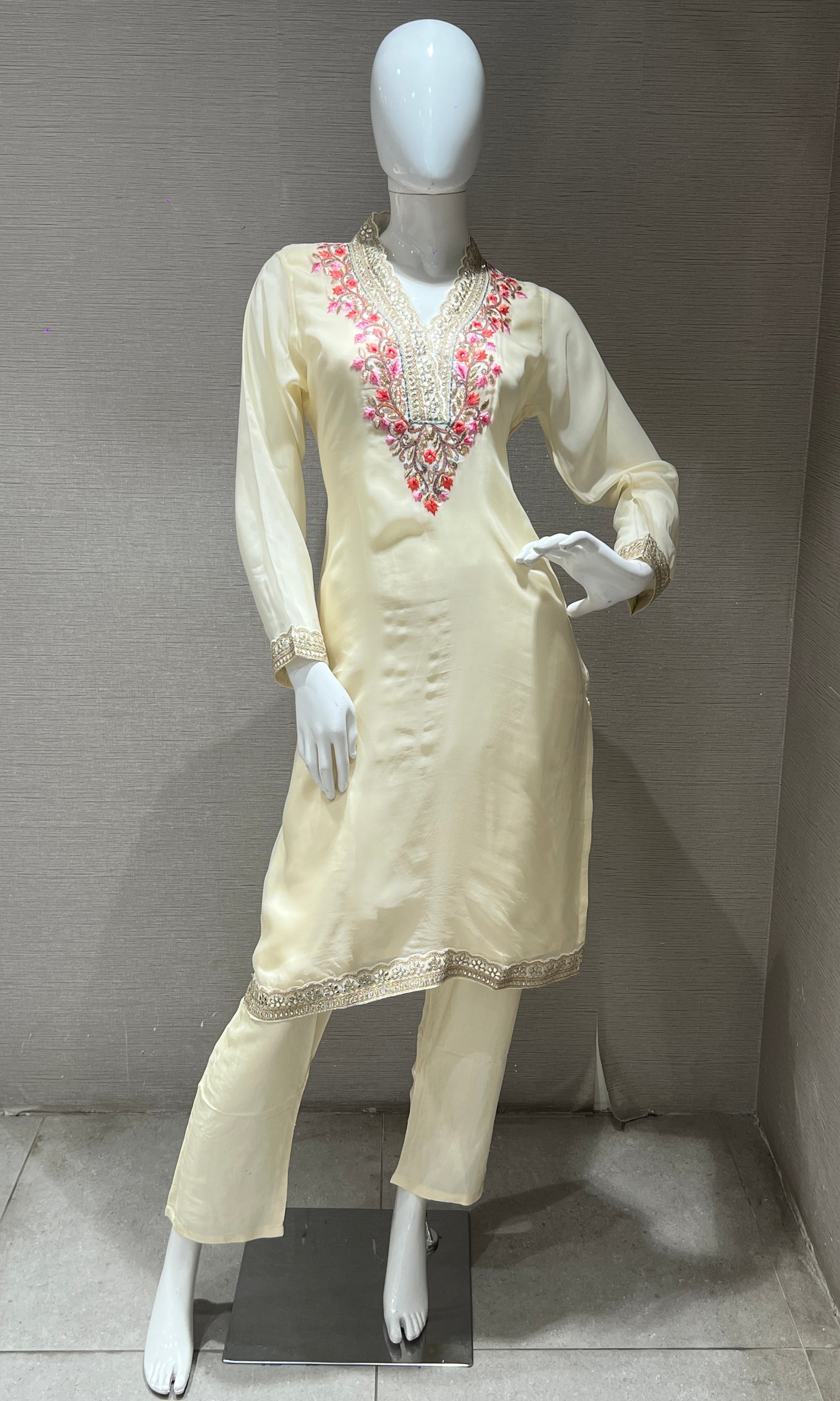 Cream embroidered kurta set with printed dupatta