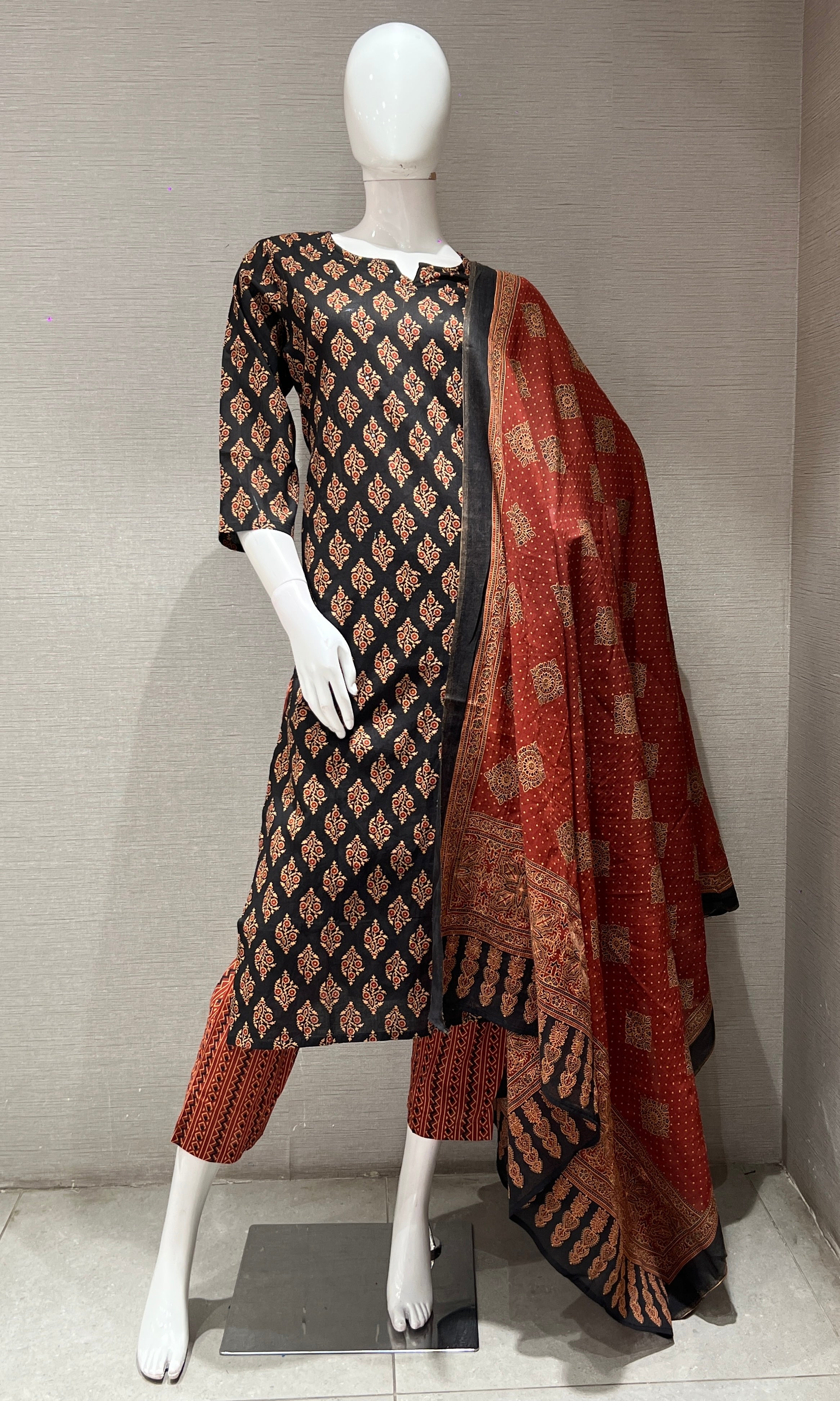 Black PRINTED kurta set