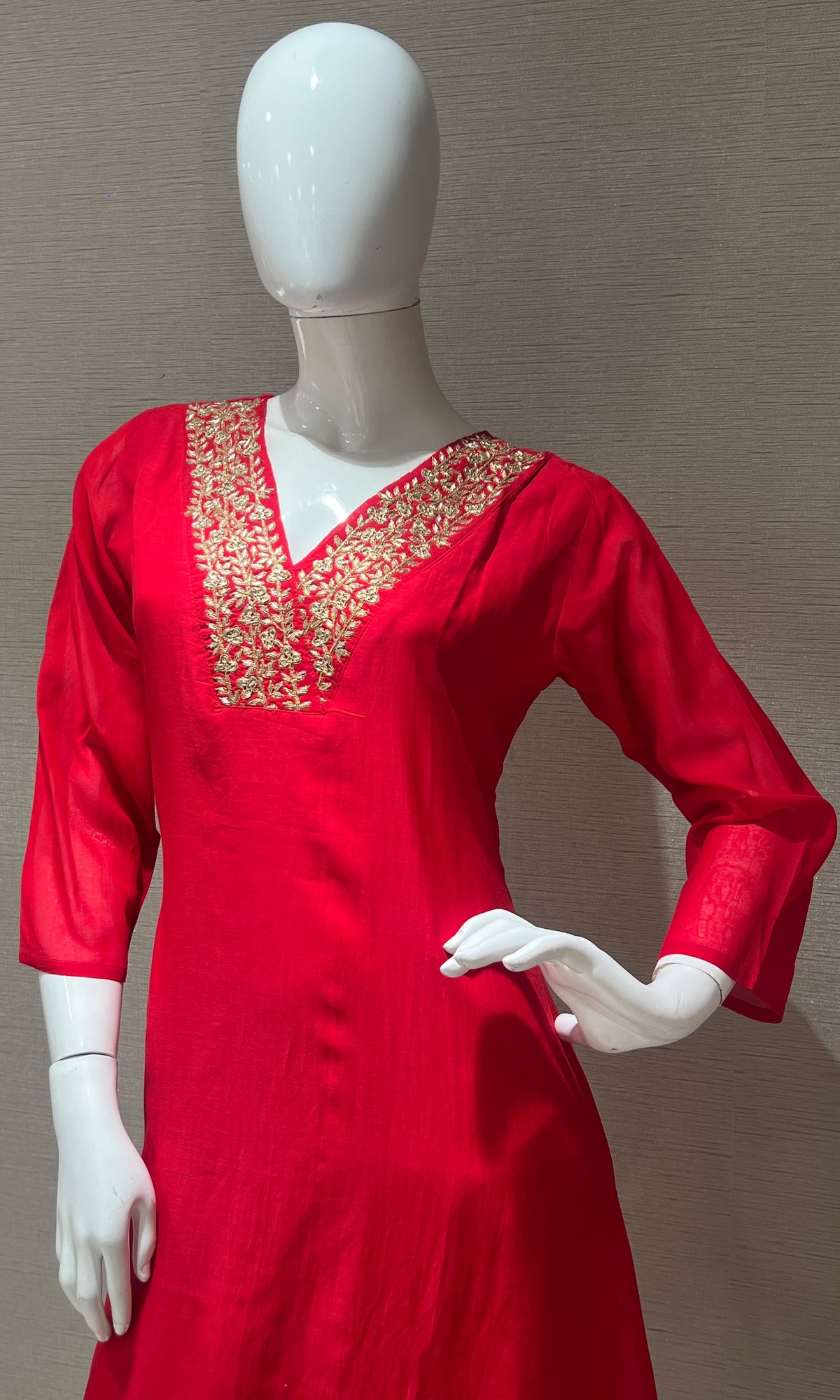 Red Embroidered MUL CHANDERI Kurta Set