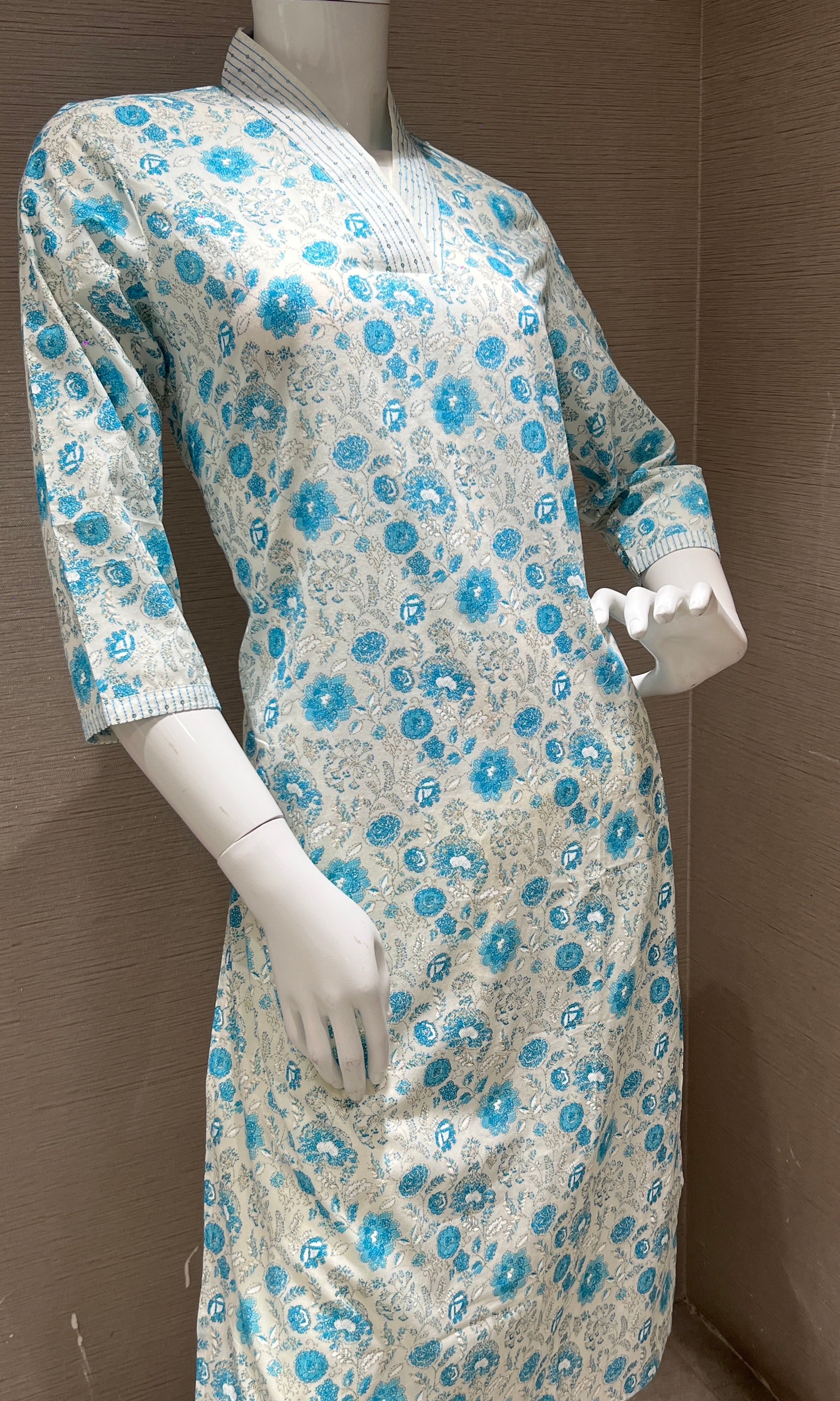 White floral print Kurti top