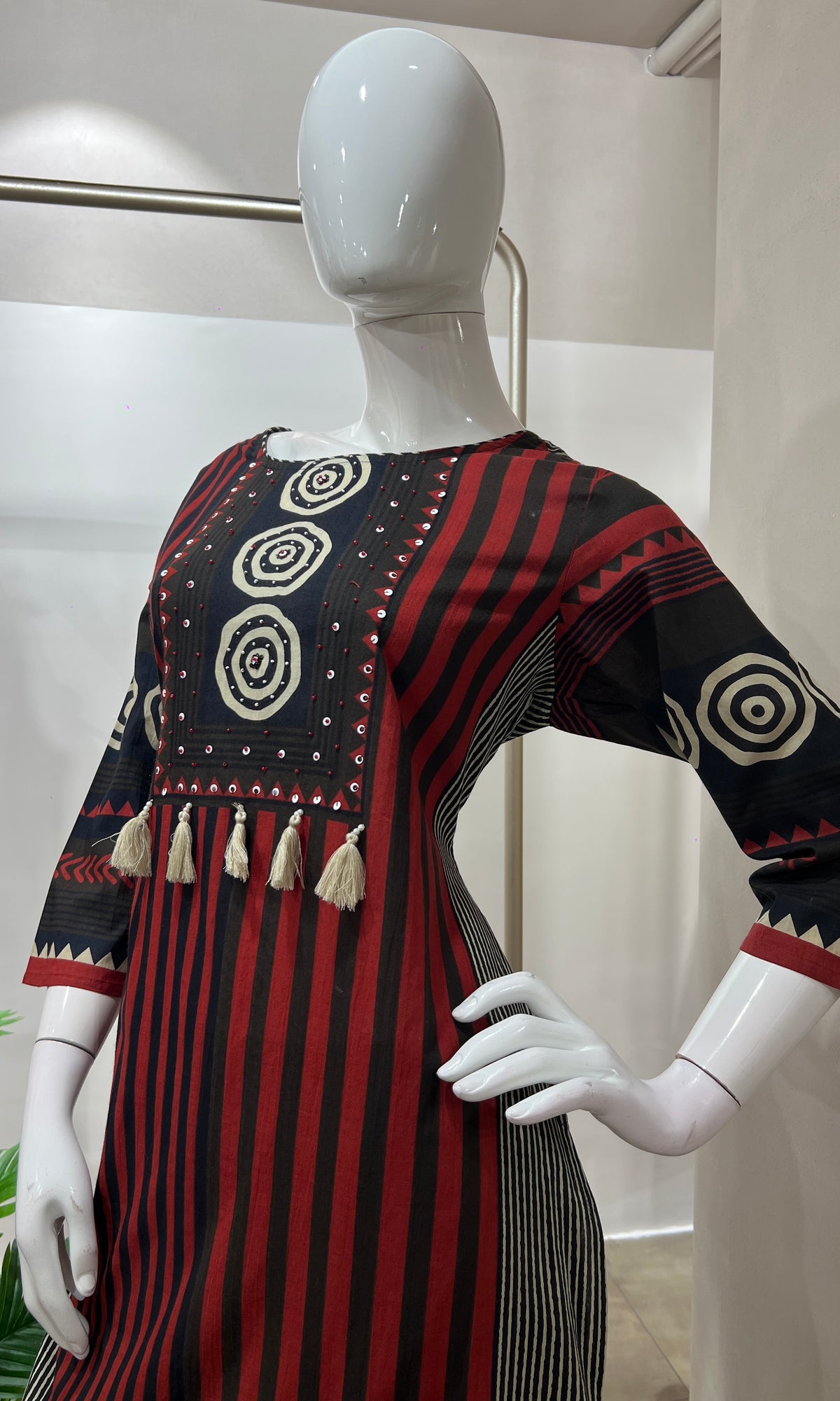 Red EMBROIDERED kurta set