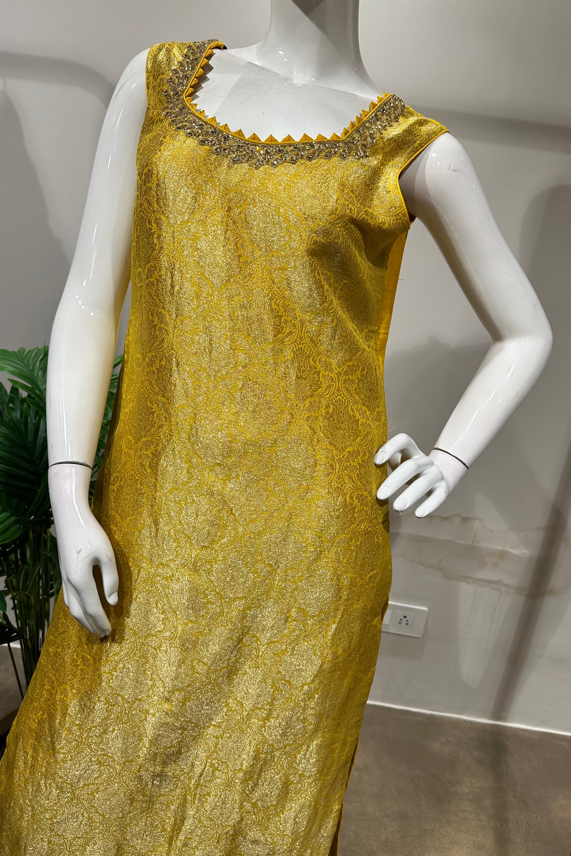 Yellow Banarasi embroidered kurta set