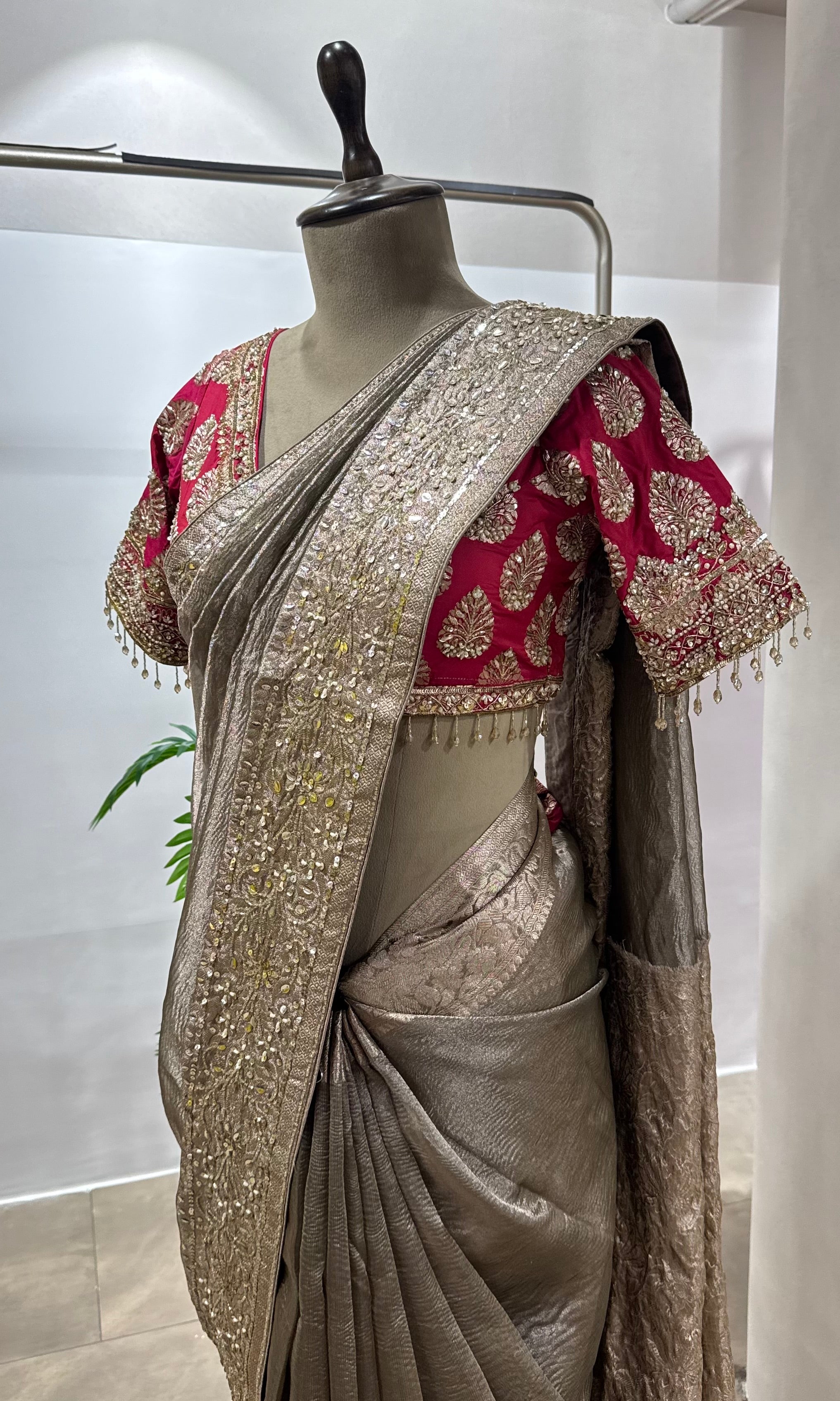 TISSUE GOLD BANARASI SAREE WITH BLOUSE