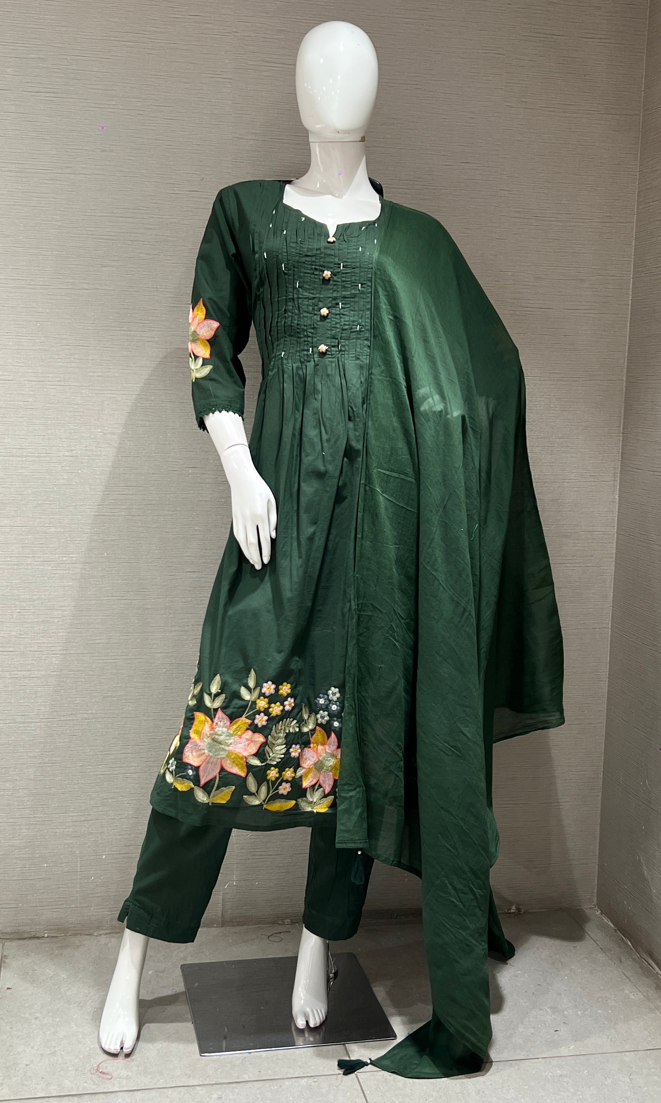 BOTTLE GREEN FLORAL MUL CHANDERI KURTA SET