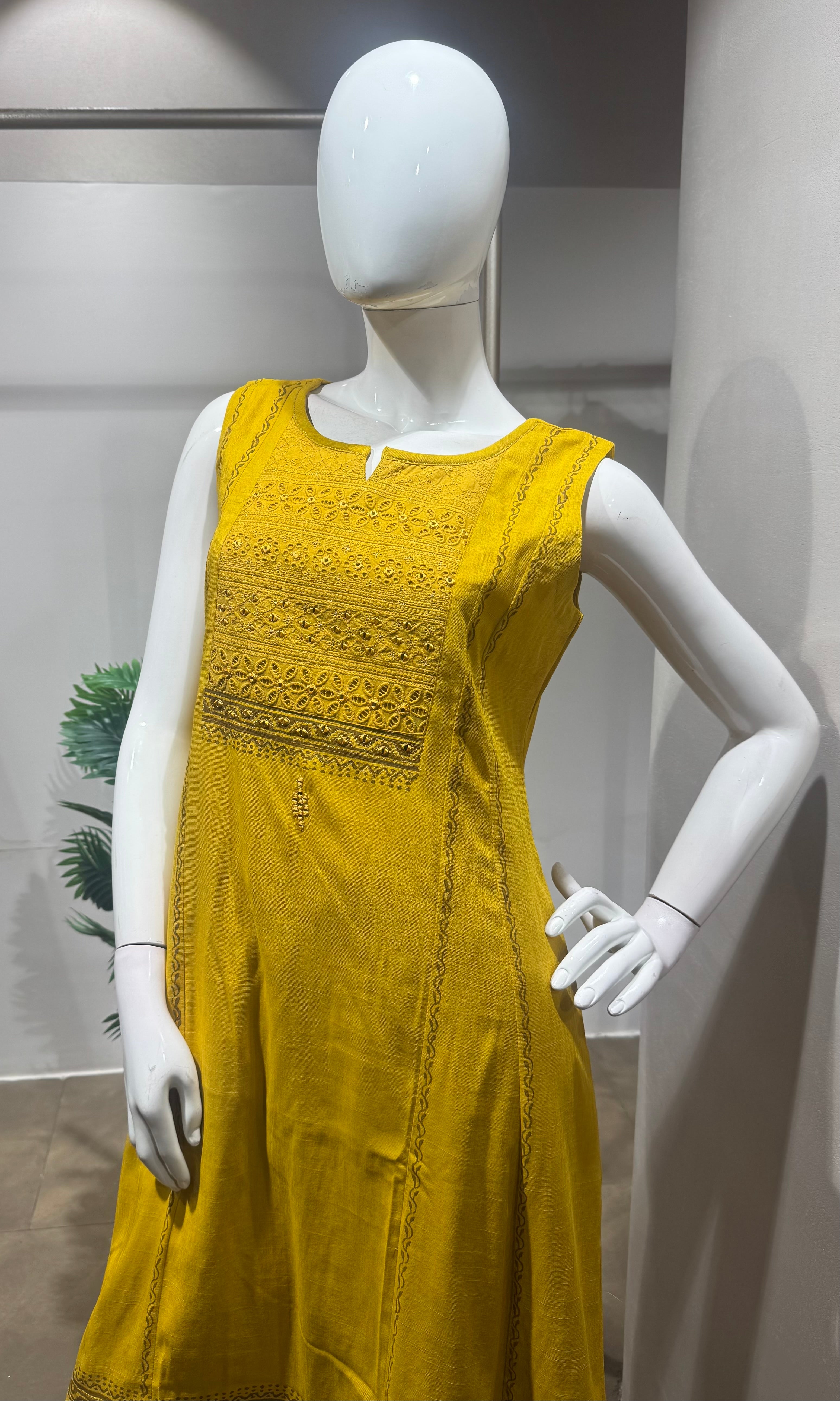 Mustard Yellow Ethnic Kurti with bottom